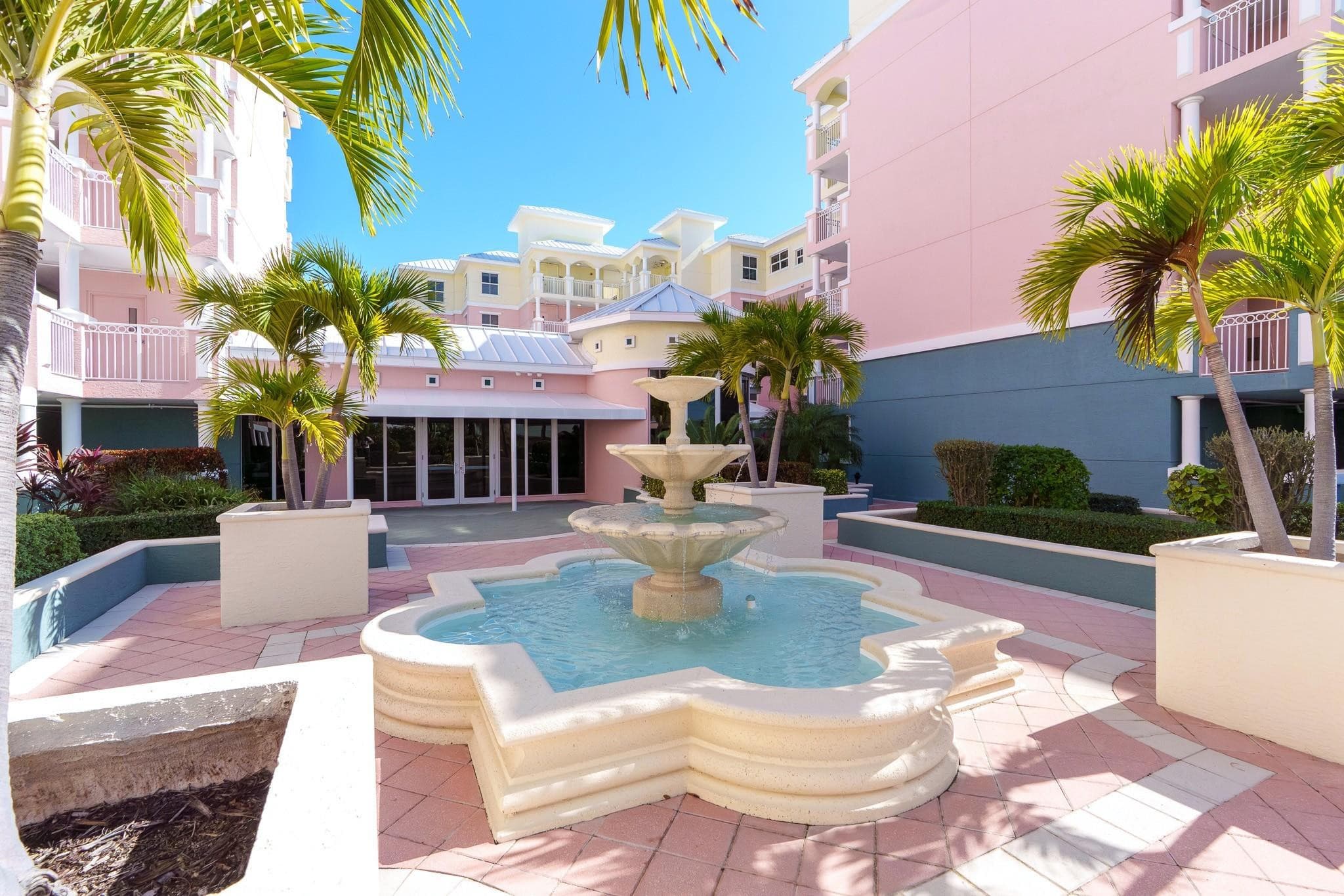 2051 SE 3rd Street 203, Deerfield Beach, FL 33441 25