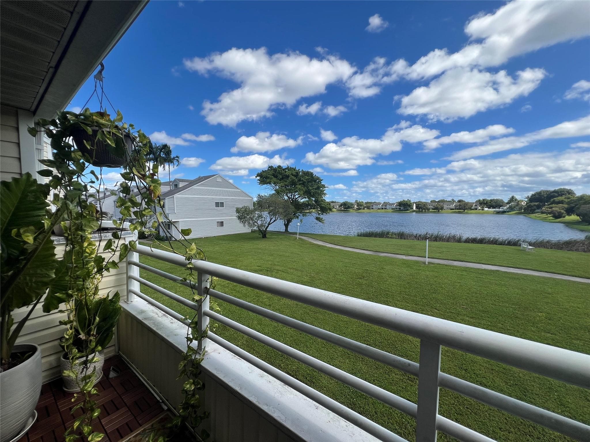 3421 NW 44th Street 205, Lauderdale Lakes, FL 33309 33