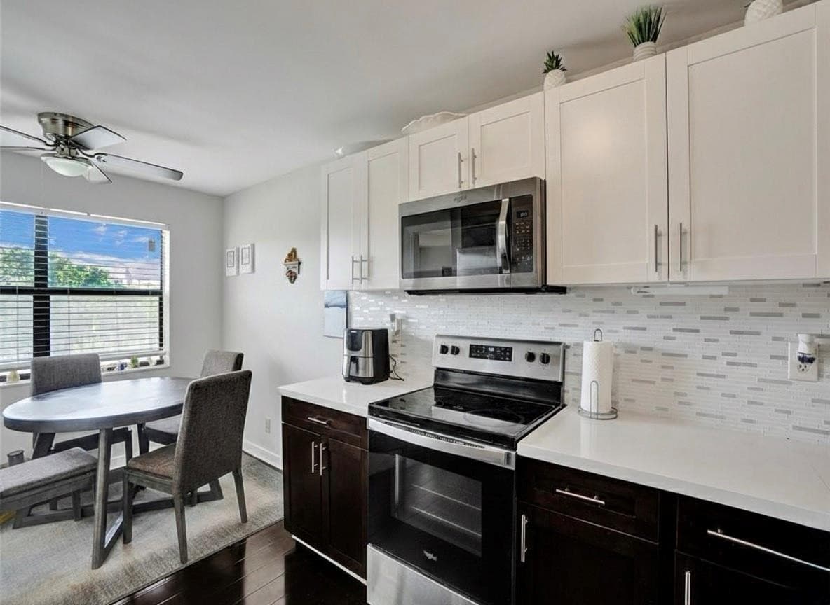 2704 NW 104th Avenue 308, Sunrise, FL 33322 4