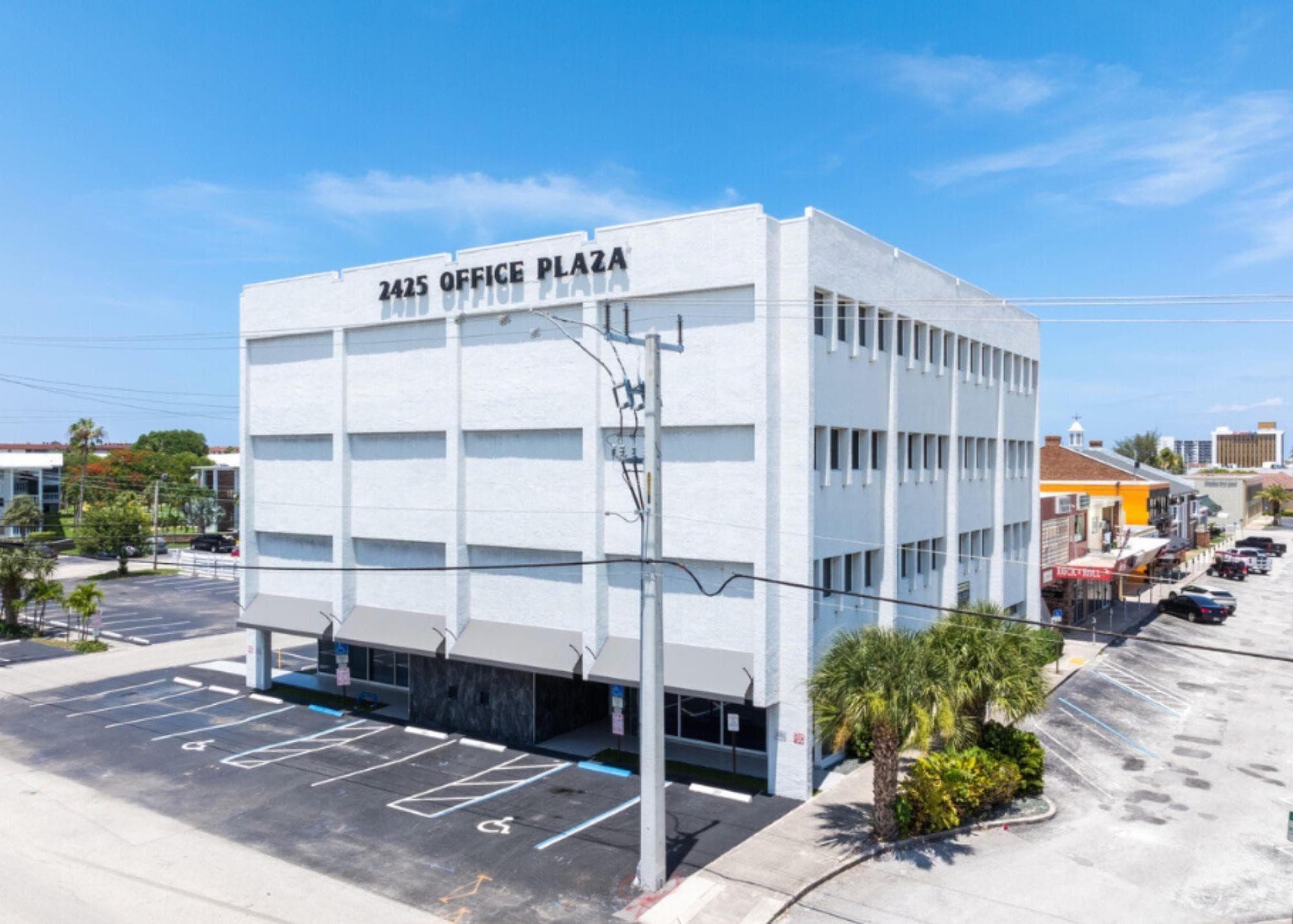 2425 50th Street 403, Fort Lauderdale, FL 33308