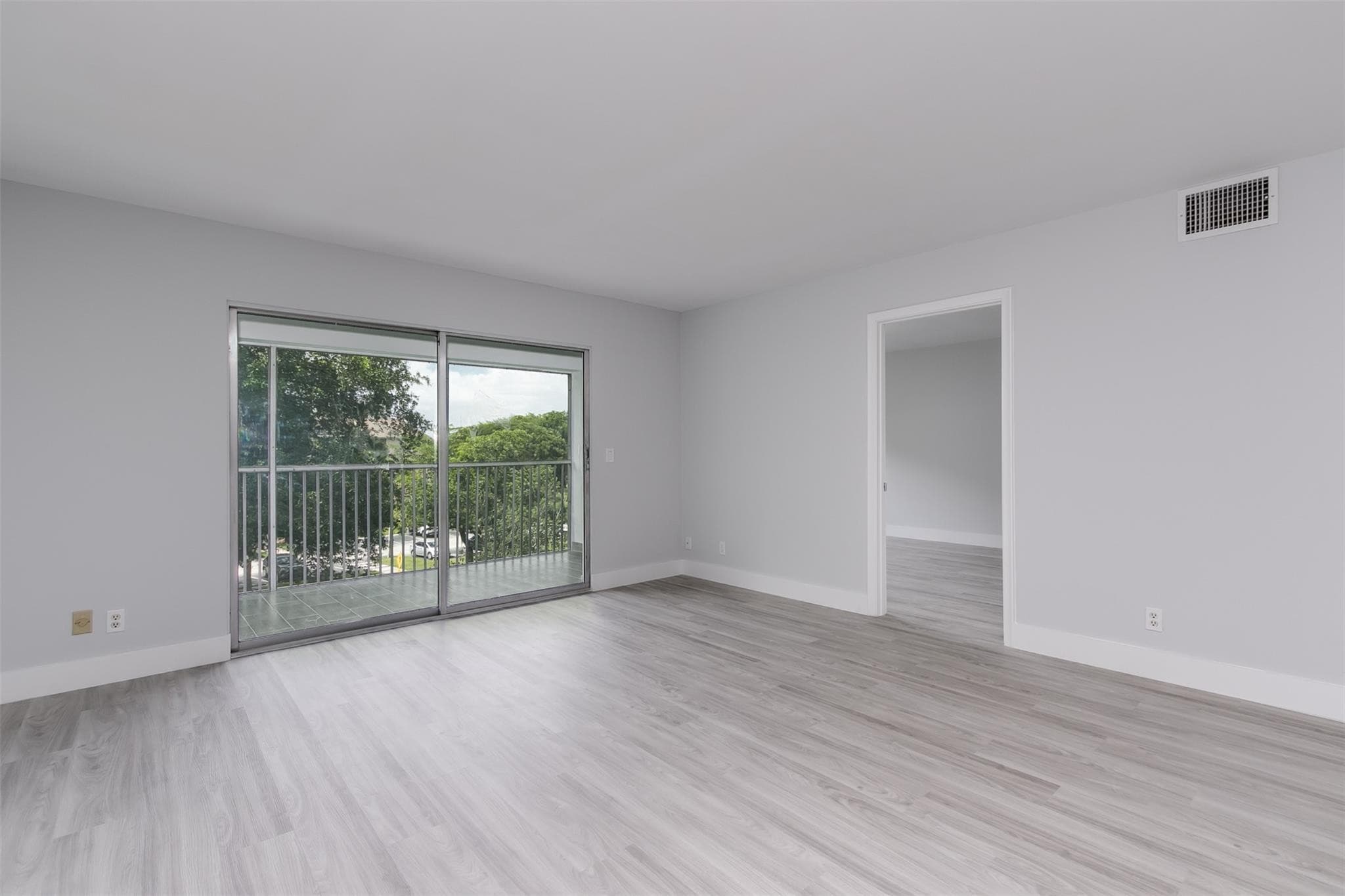 12600 SW 5th Court 408l, Pembroke Pines, FL 33027 11