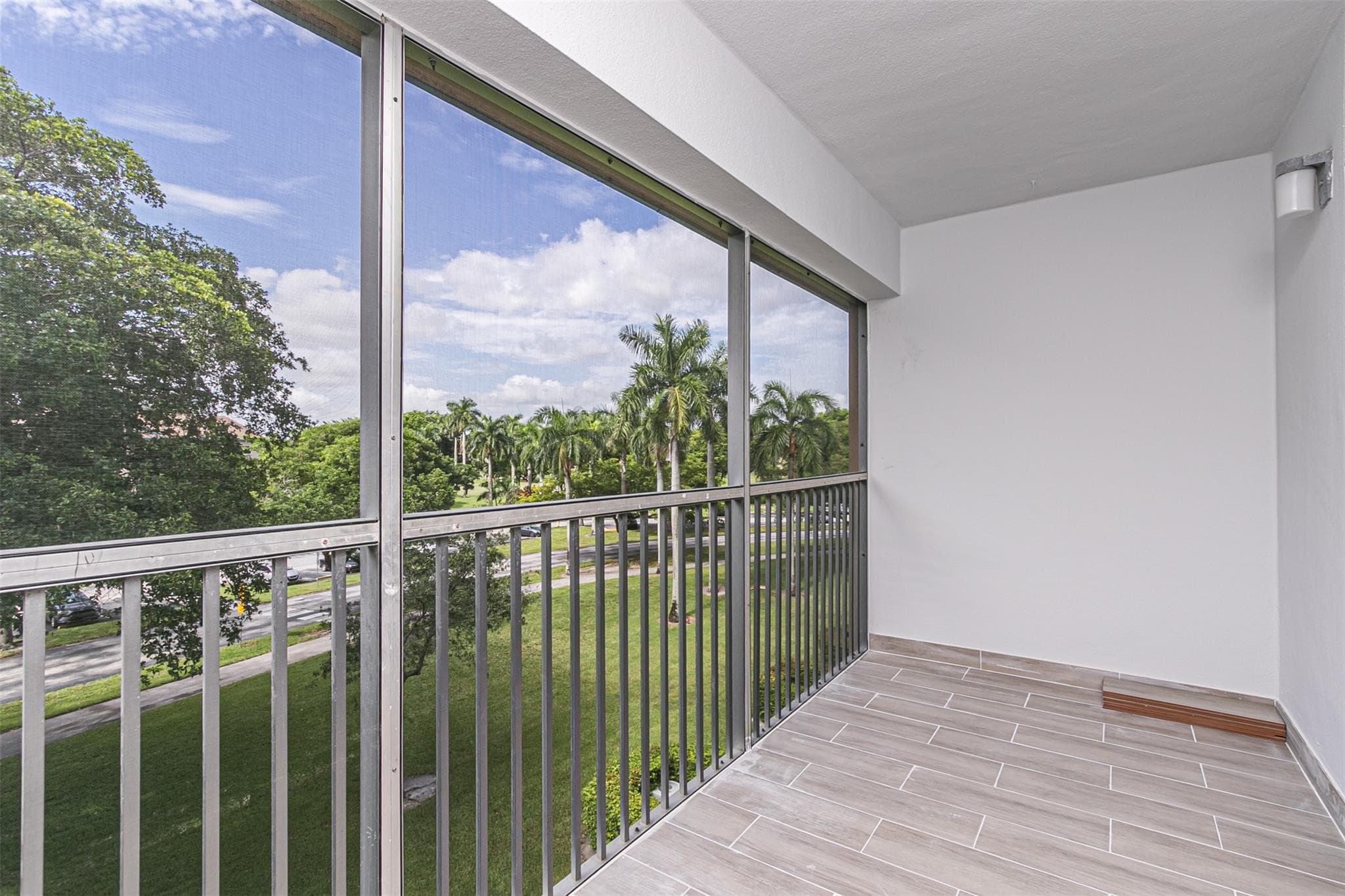 12600 SW 5th Court 408l, Pembroke Pines, FL 33027 35