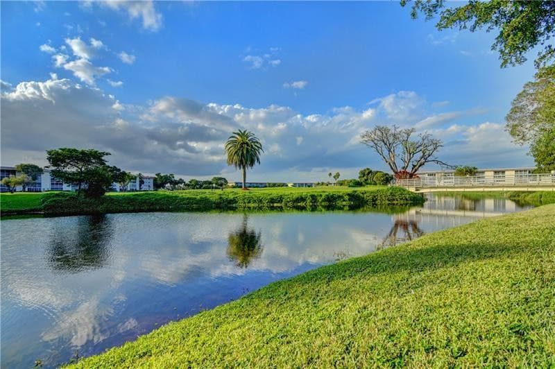 2003 Granada Drive L4, Coconut Creek, FL 33066 55