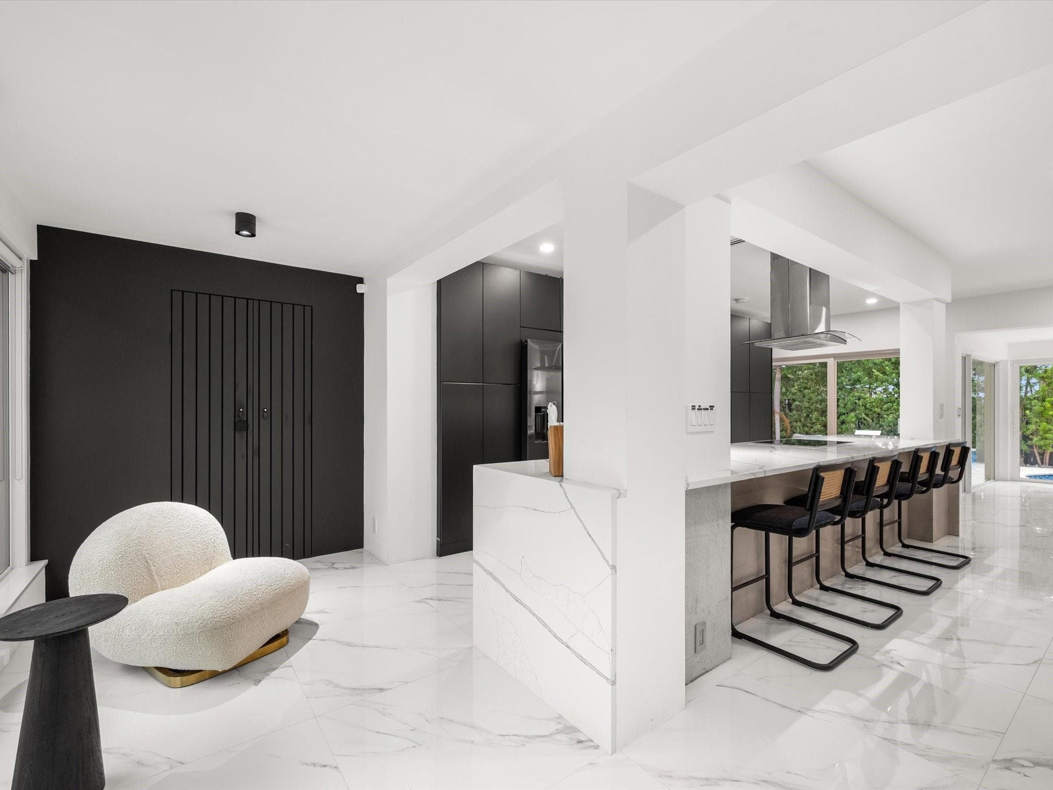 2711 NE 19th Street, Fort Lauderdale, FL 33305 9