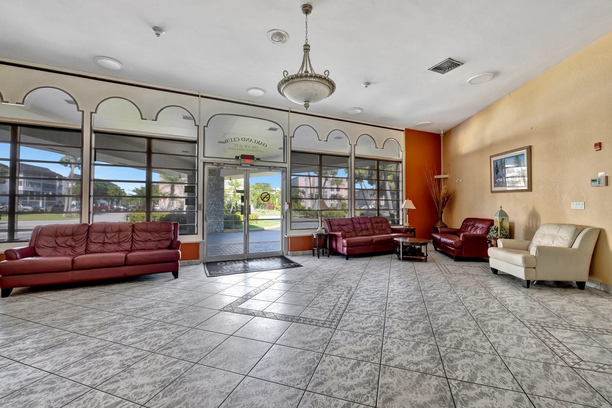 4270 NW 40th Street 302, Lauderdale Lakes, FL 33319 44