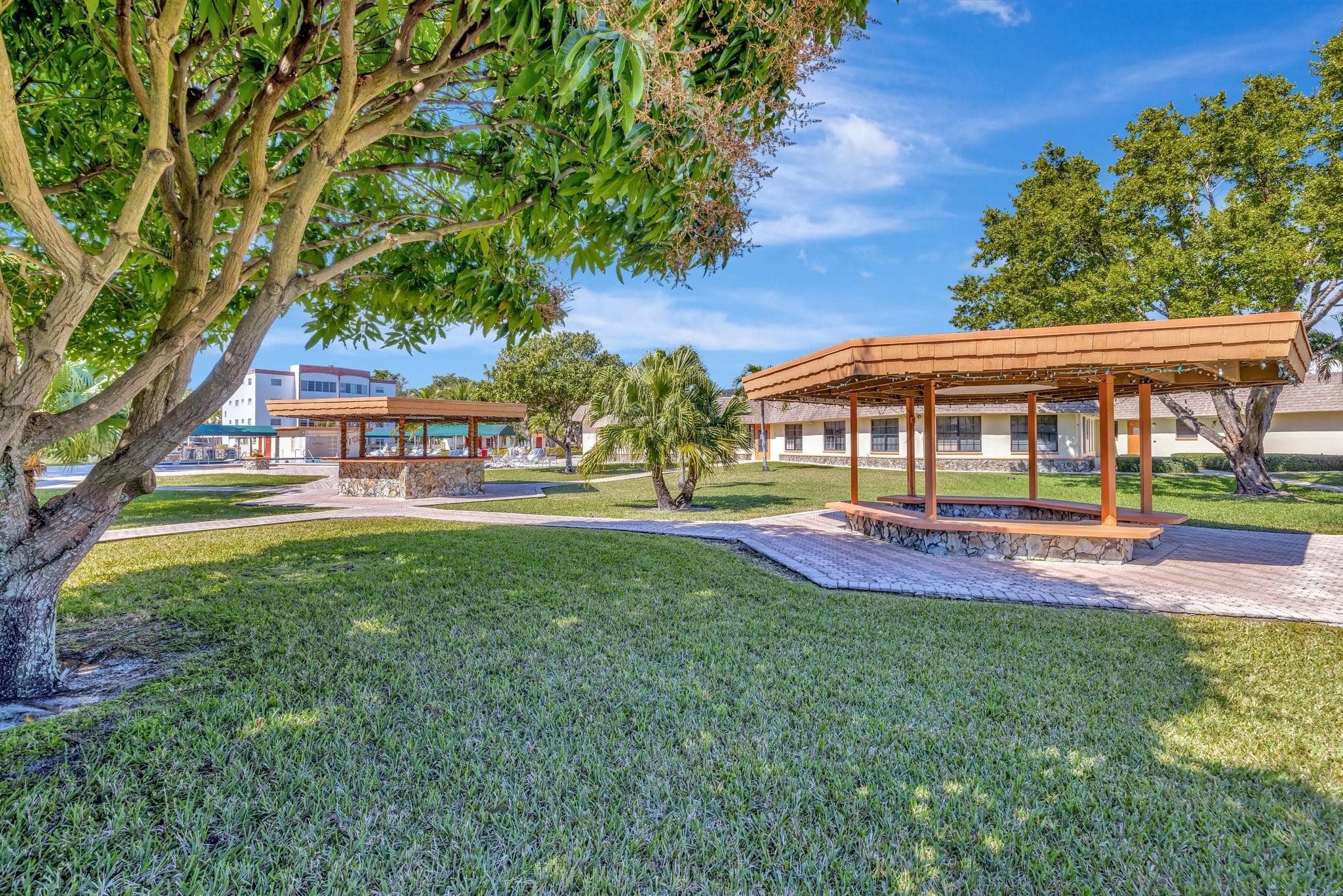 4270 NW 40th Street 302, Lauderdale Lakes, FL 33319 52
