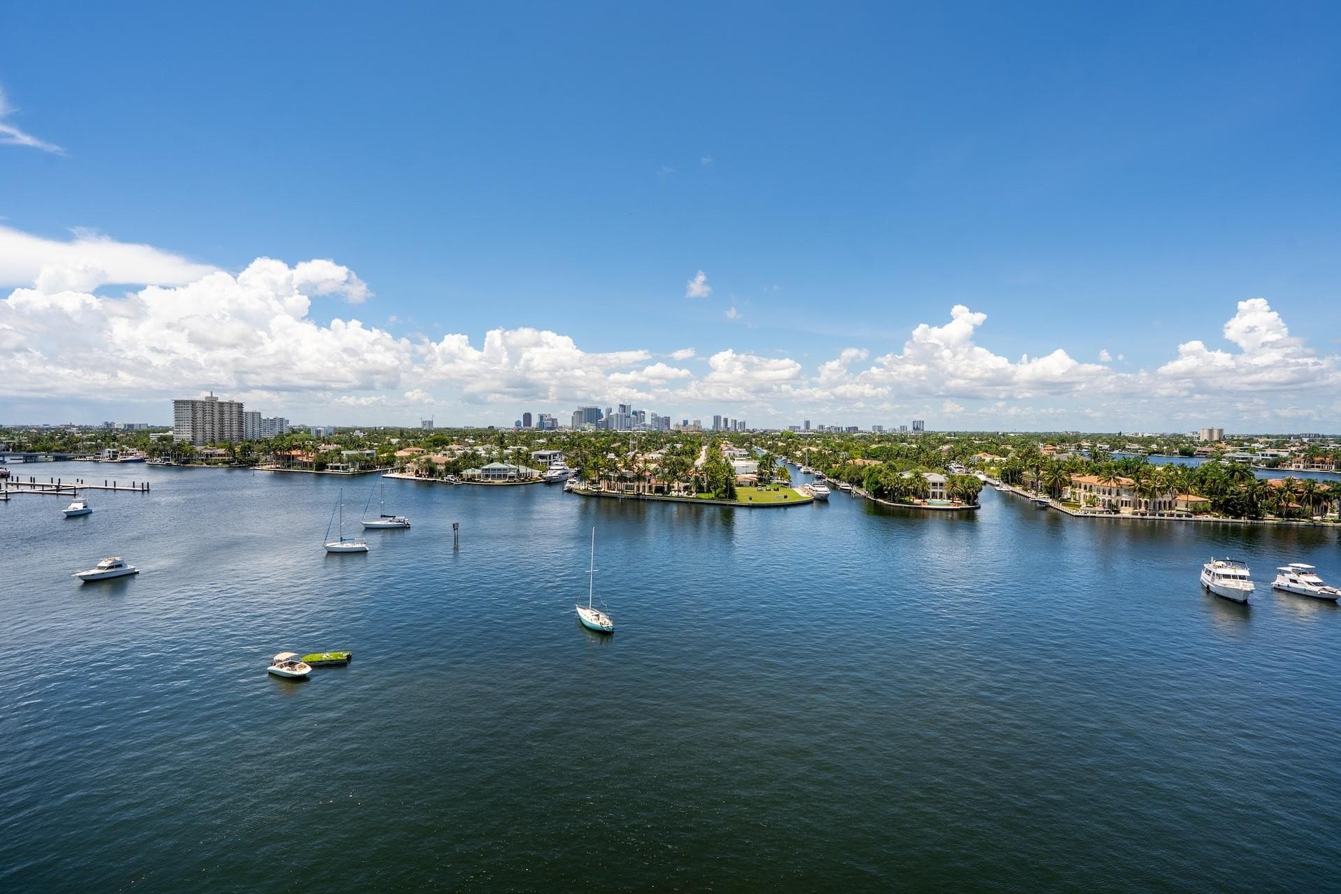 209 N Birch Road 1002, Fort Lauderdale, FL 33304 34