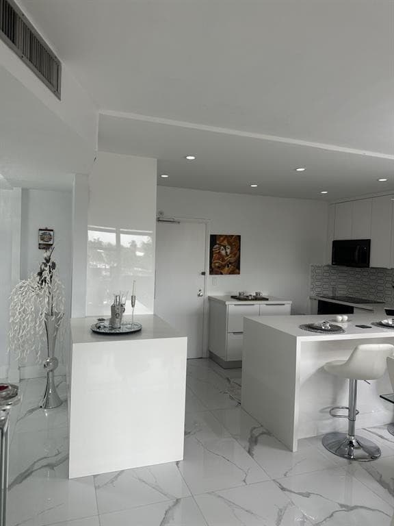 3333 NE 34th Street 304, Fort Lauderdale, FL 33308 9