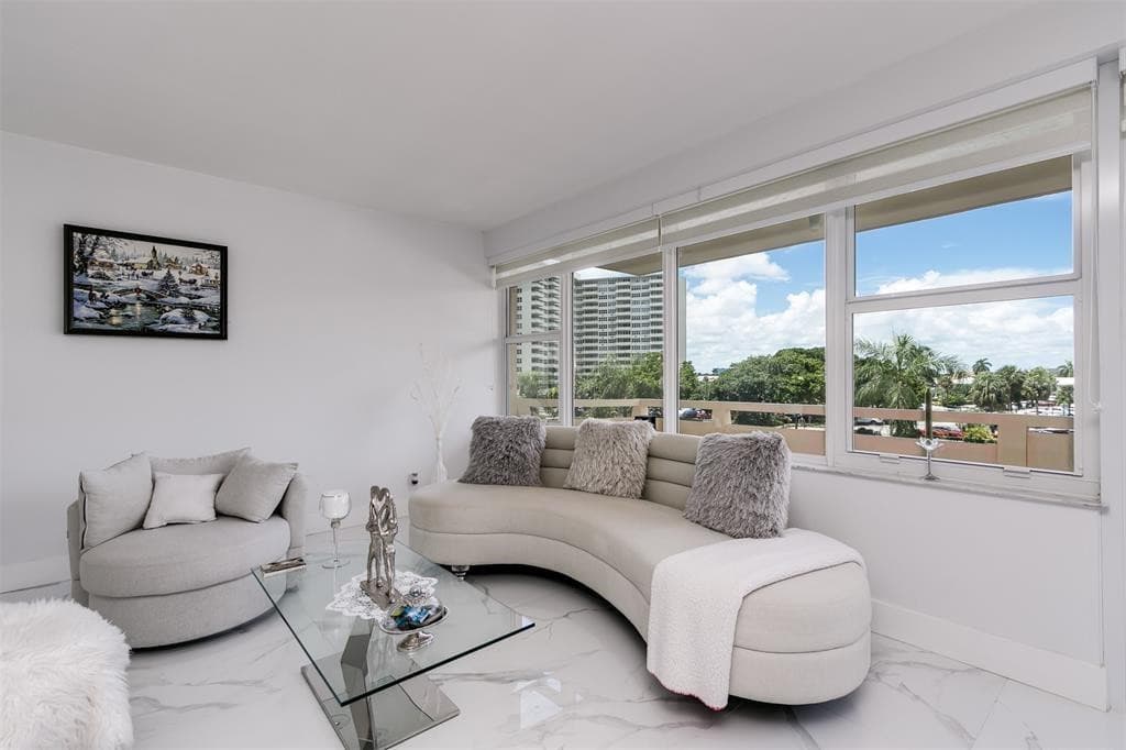 3333 NE 34th Street 304, Fort Lauderdale, FL 33308 16