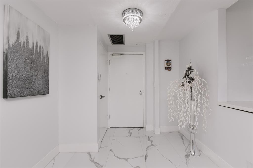 3333 NE 34th Street 304, Fort Lauderdale, FL 33308 17