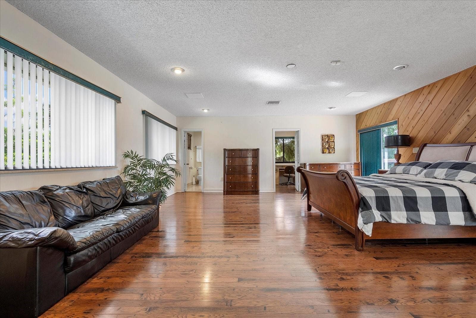 1240 SW 14th Avenue, Fort Lauderdale, FL 33312 40