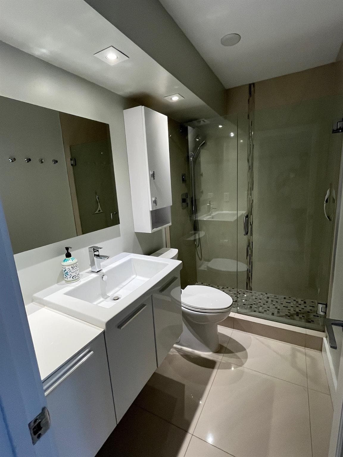 133 N Pompano Beach Boulevard 211, Pompano Beach, FL 33062 14