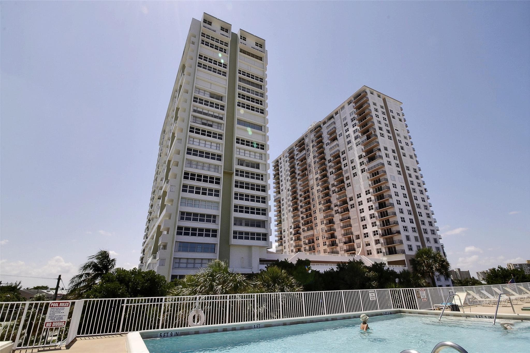 111 Briny Avenue 1908, Pompano Beach, FL 33062 23