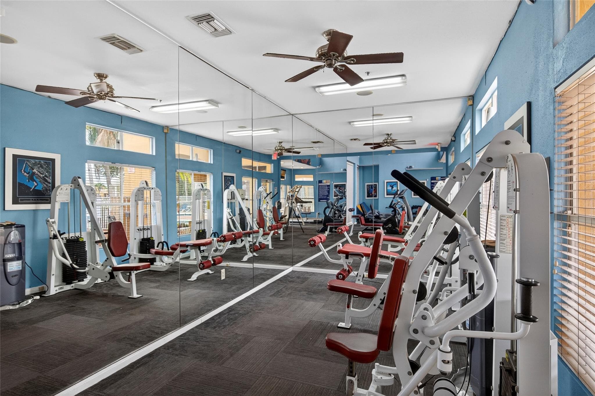 2361 NW 33rd Street 605, Oakland Park, FL 33309 26