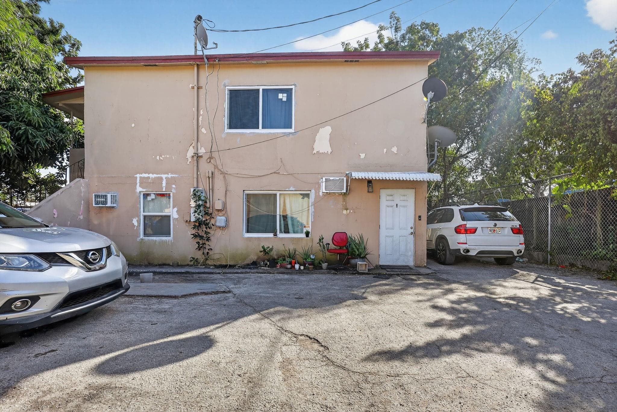 2168 NW 28 Street, Miami, FL 33142 4