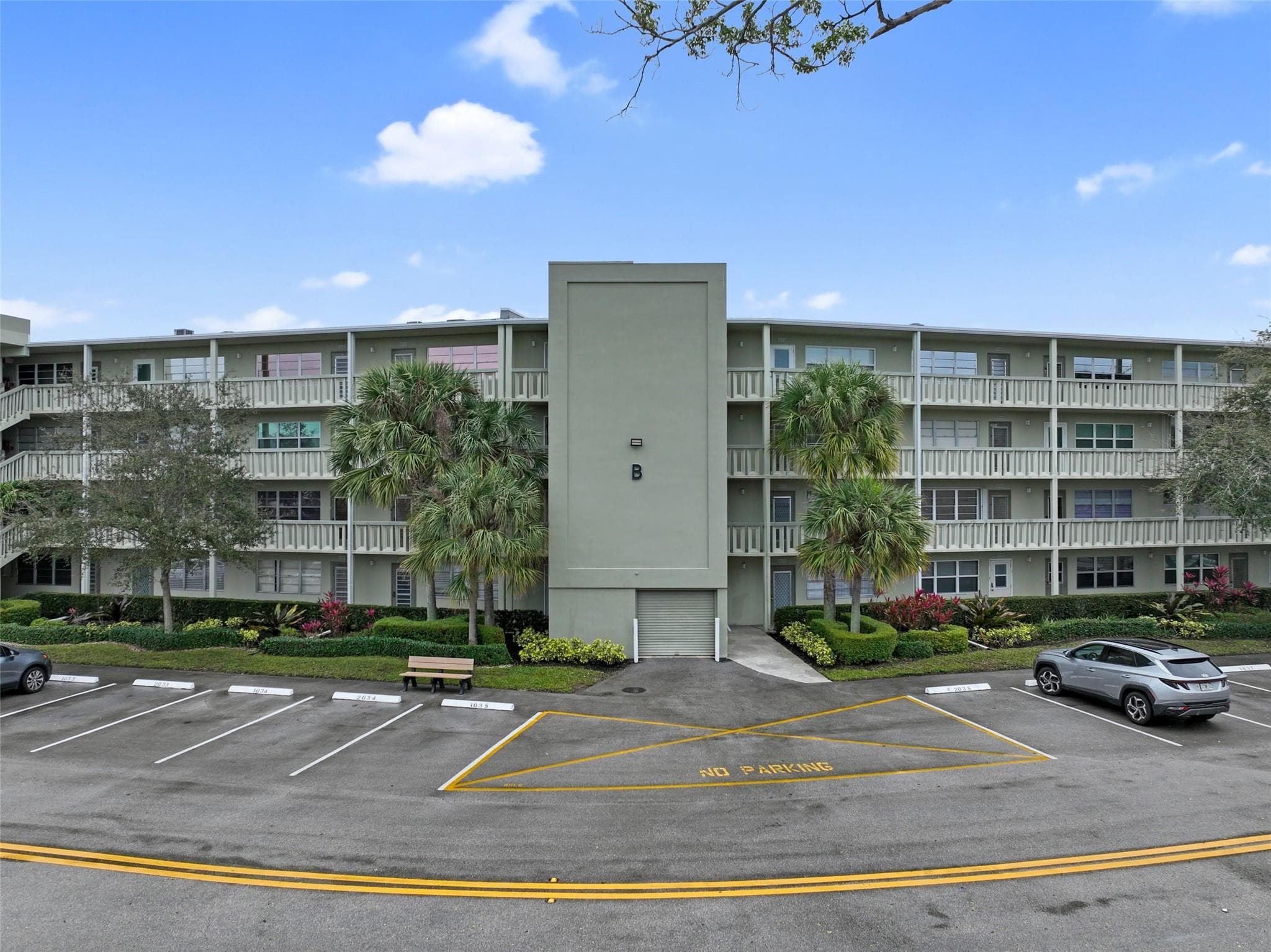 3034 Berkshire B 3034, Deerfield Beach, FL 33442 44