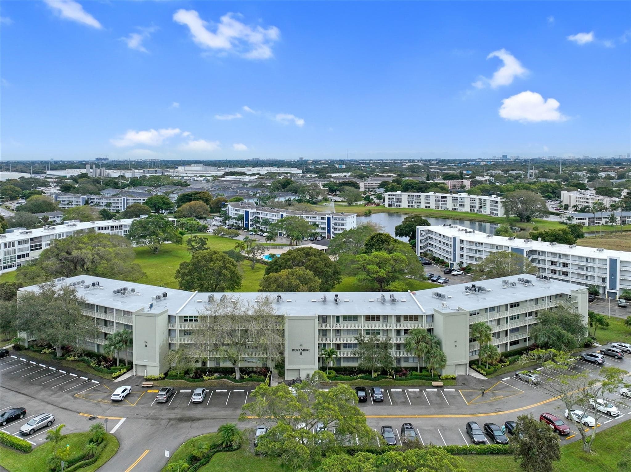 3034 Berkshire B 3034, Deerfield Beach, FL 33442 48