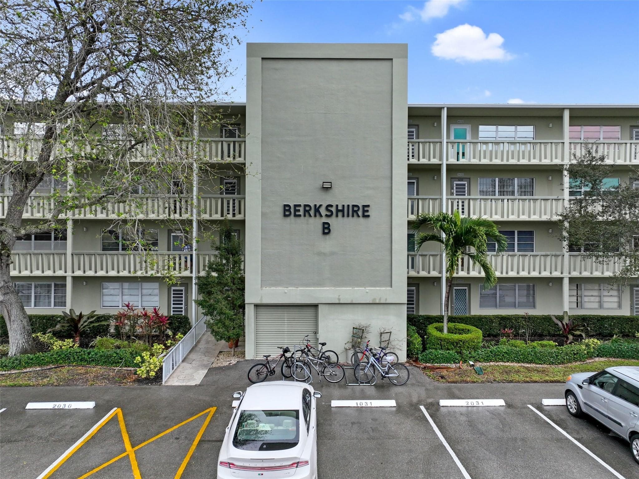3034 Berkshire B 3034, Deerfield Beach, FL 33442 50