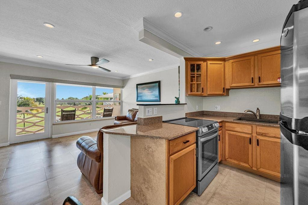 4836 NE 23rd Avenue 27, Fort Lauderdale, FL 33308 6
