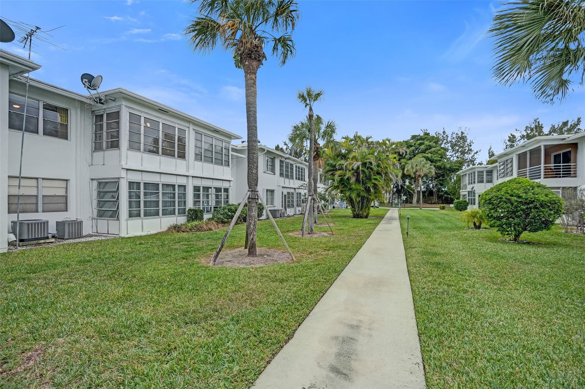 2475 W Golf Boulevard 244, Pompano Beach, FL 33064 25