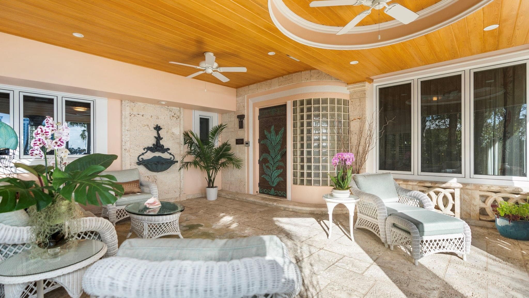 615 Idlewyld Drive, Fort Lauderdale, FL 33301 19