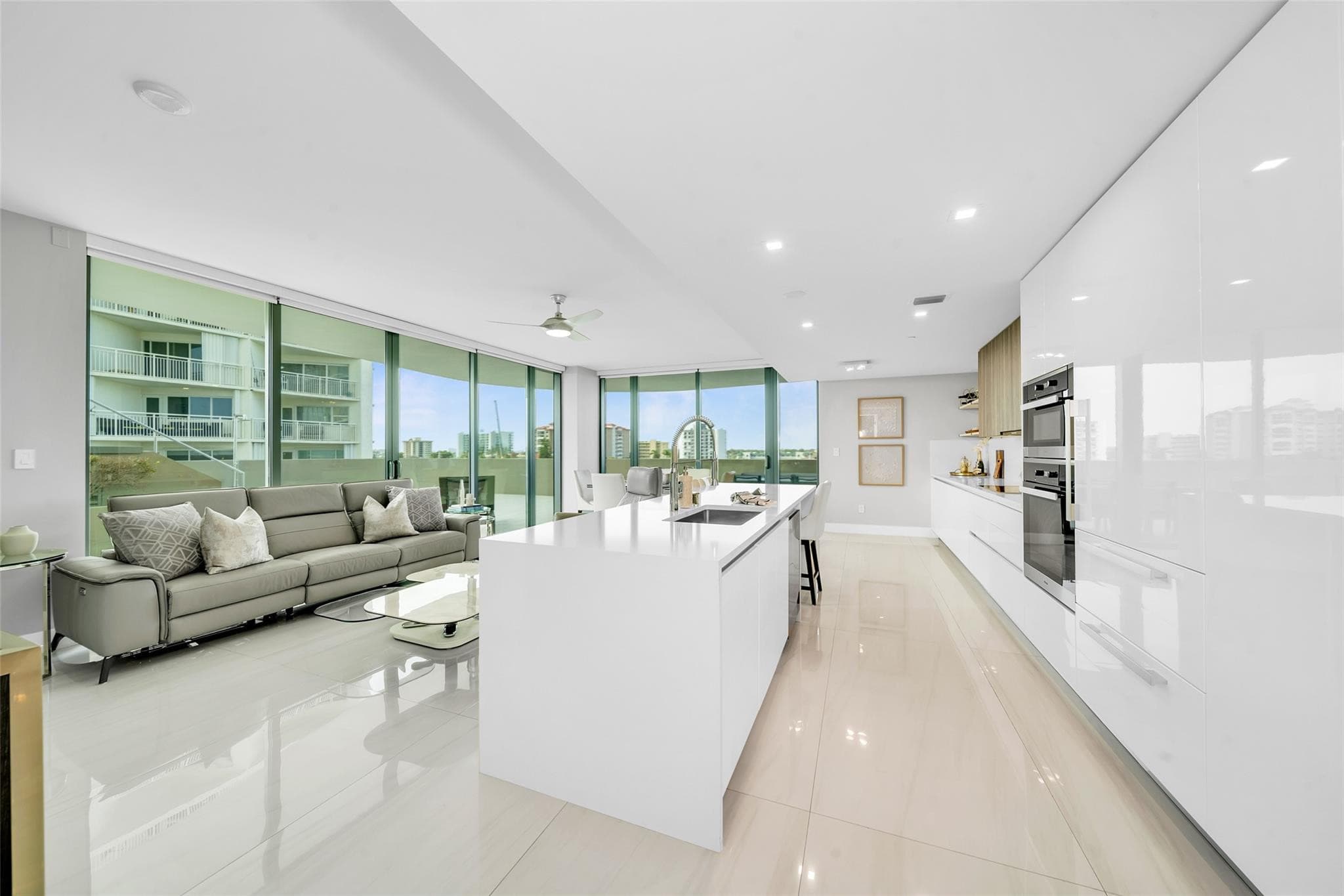 730 N Ocean Boulevard 405, Pompano Beach, FL 33062 5