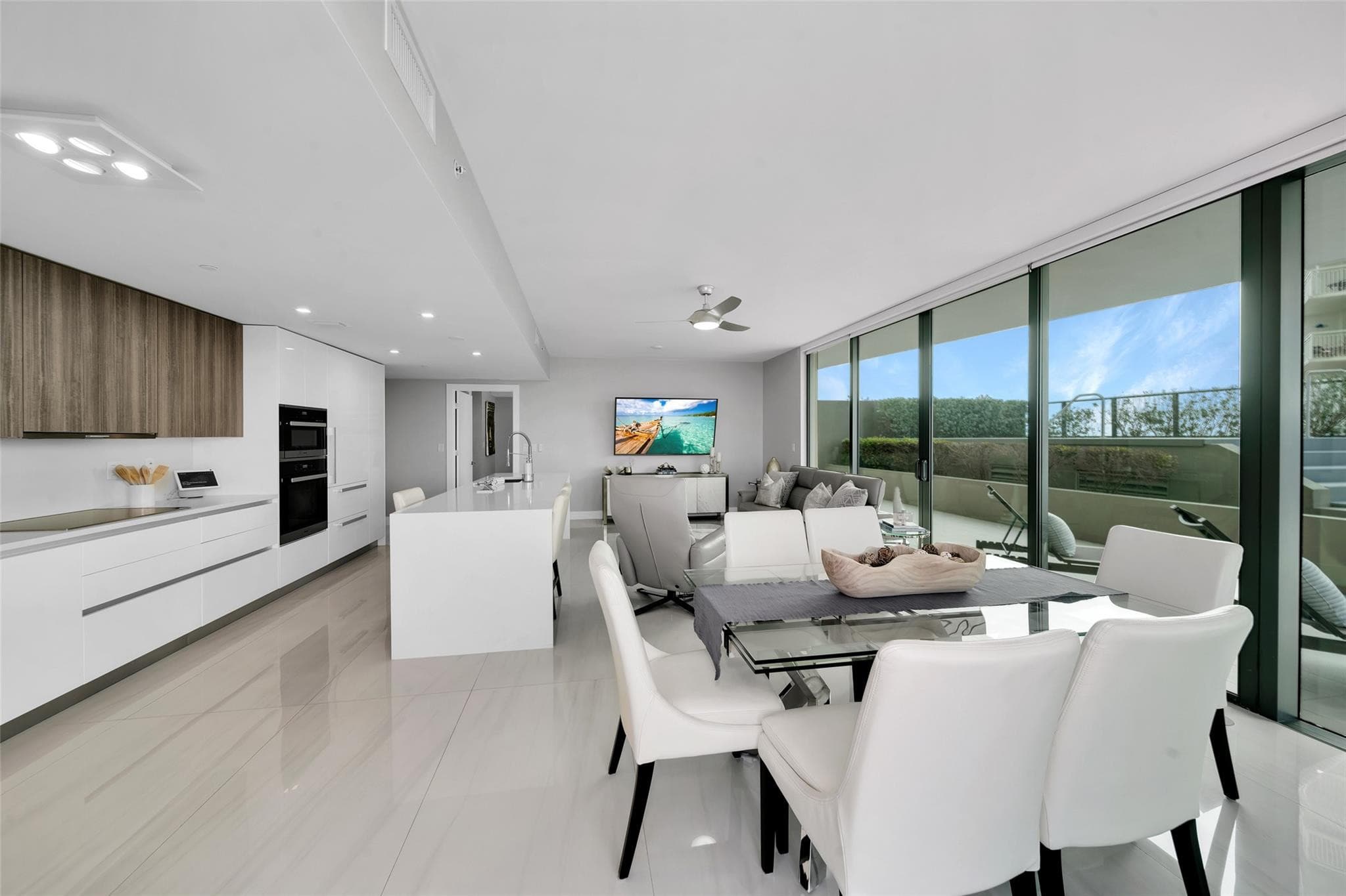 730 N Ocean Boulevard 405, Pompano Beach, FL 33062 8