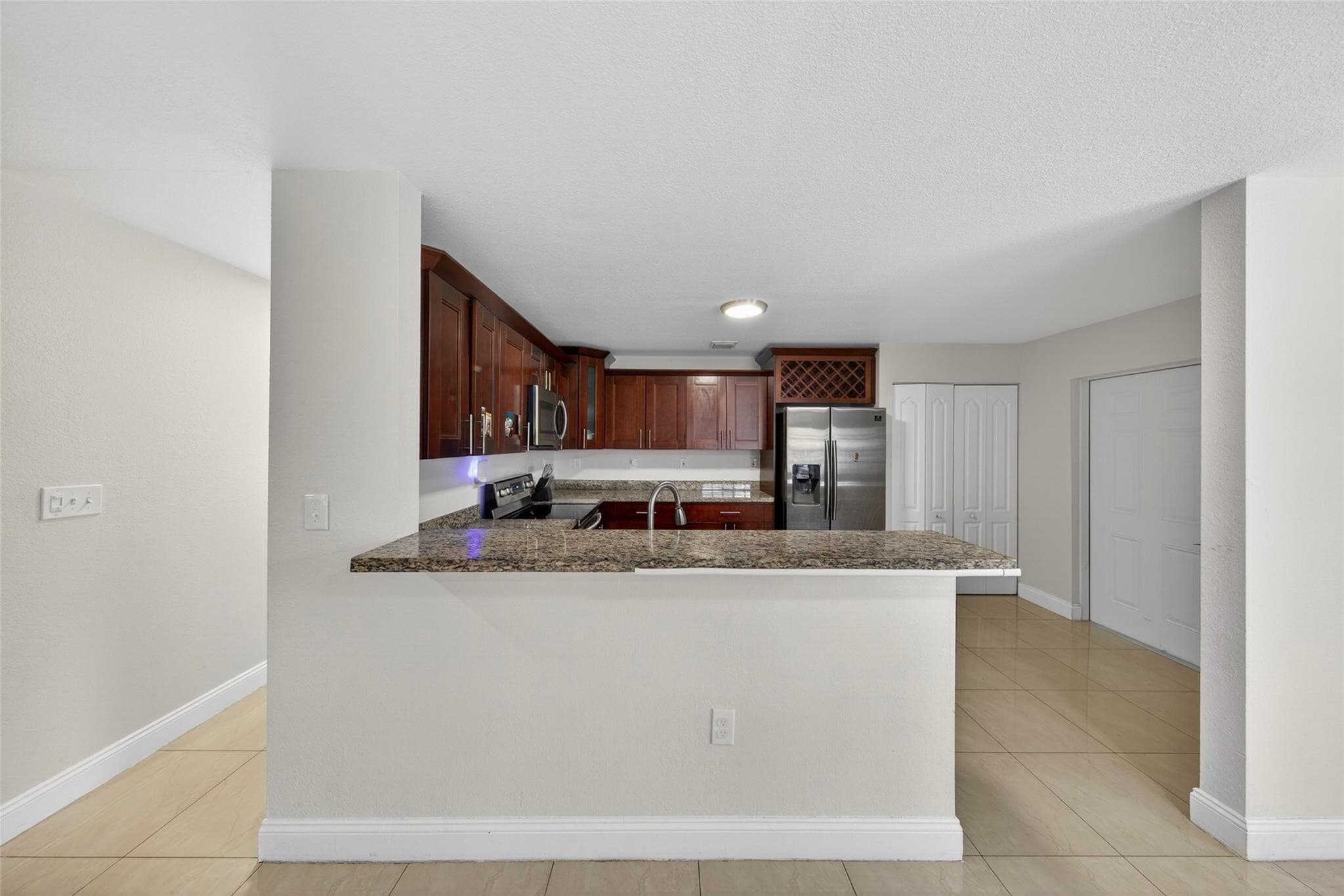 348 NW 40th Court, Oakland Park, FL 33309 7