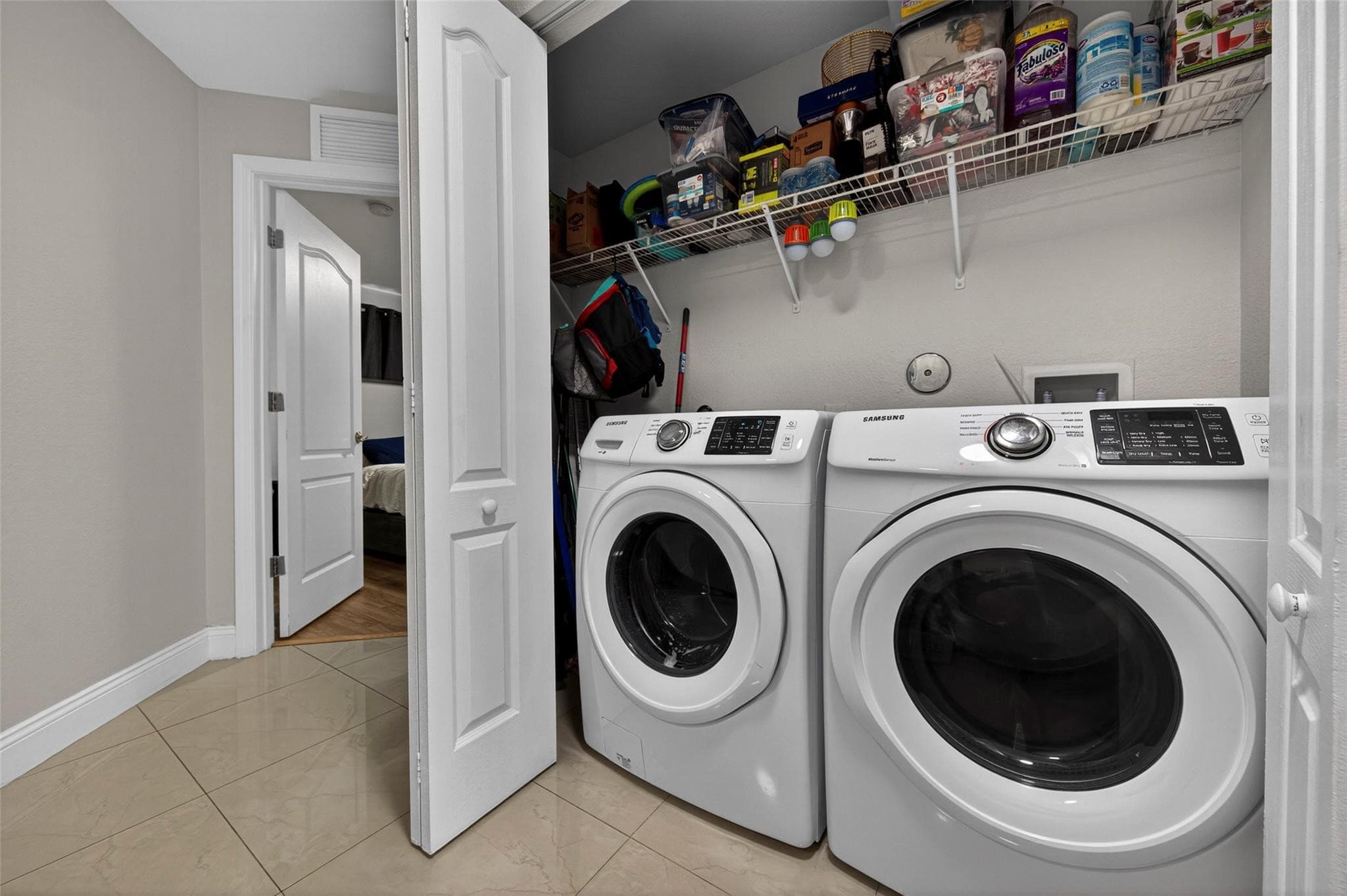 348 NW 40th Court, Oakland Park, FL 33309 25