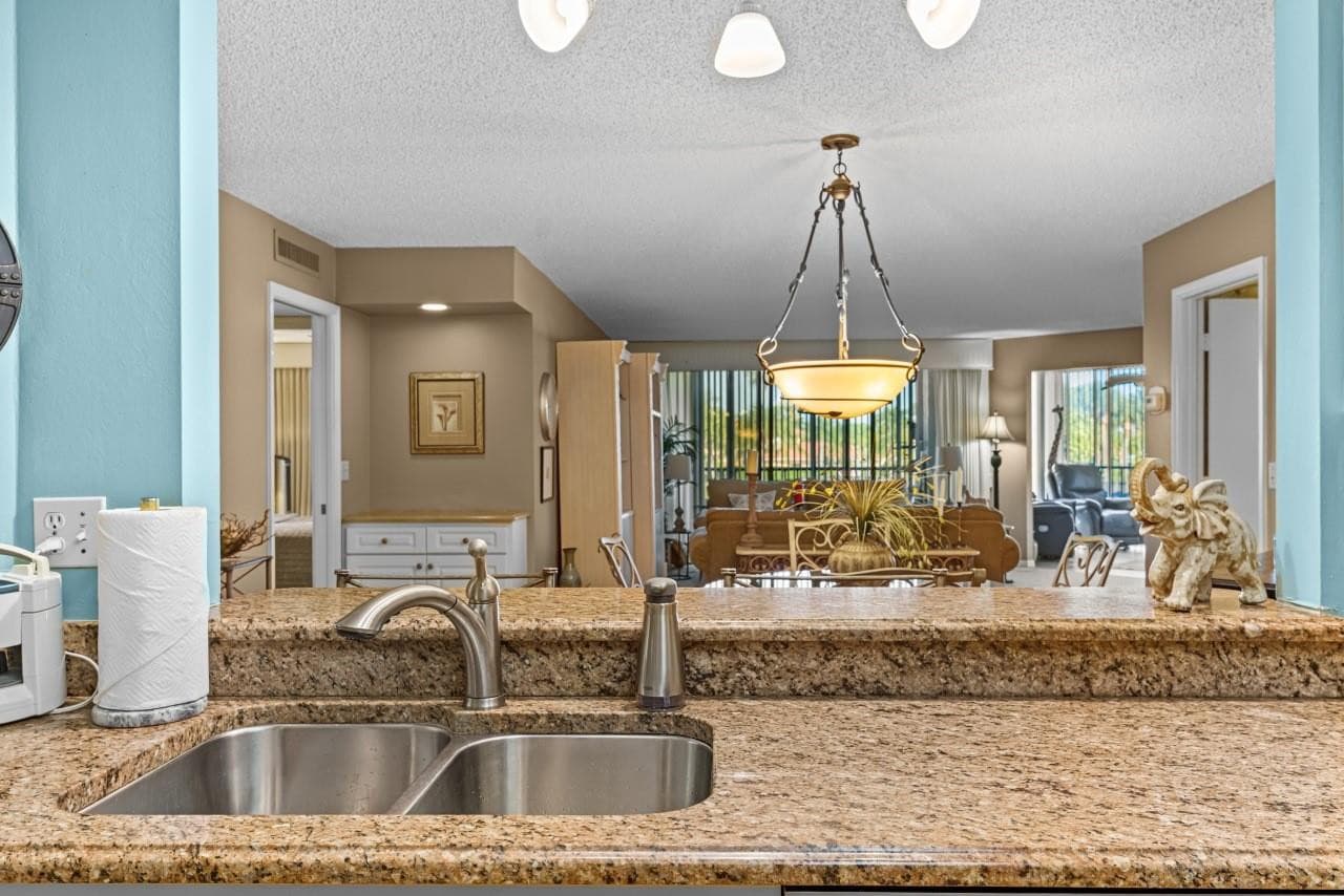 1815 Mooringline Drive 2e, Vero Beach, FL 32963 21