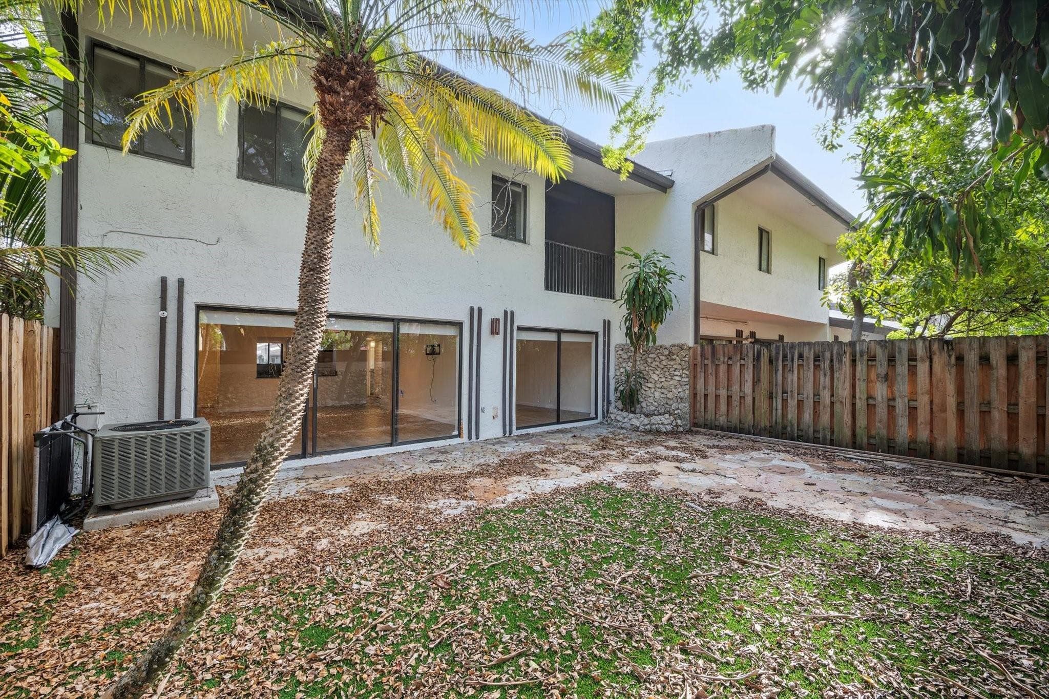 19986 NE 5th Court 4d, Miami, FL 33179 36