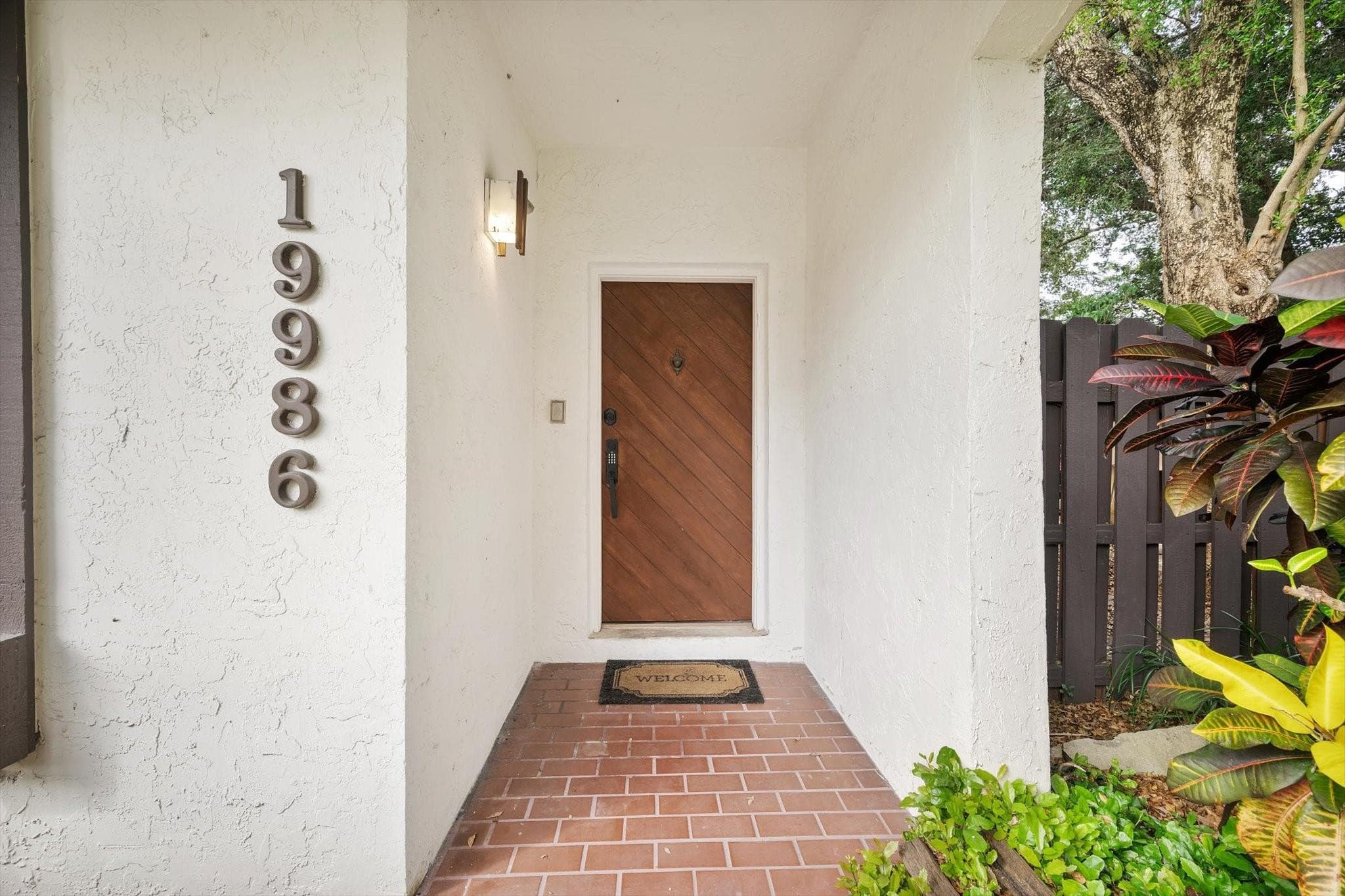 19986 NE 5th Court 4d, Miami, FL 33179 37