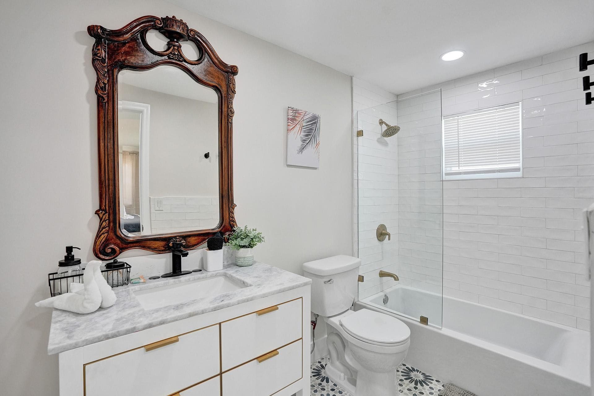 8021 NW 1st Place 1, Miami, FL 33150 12