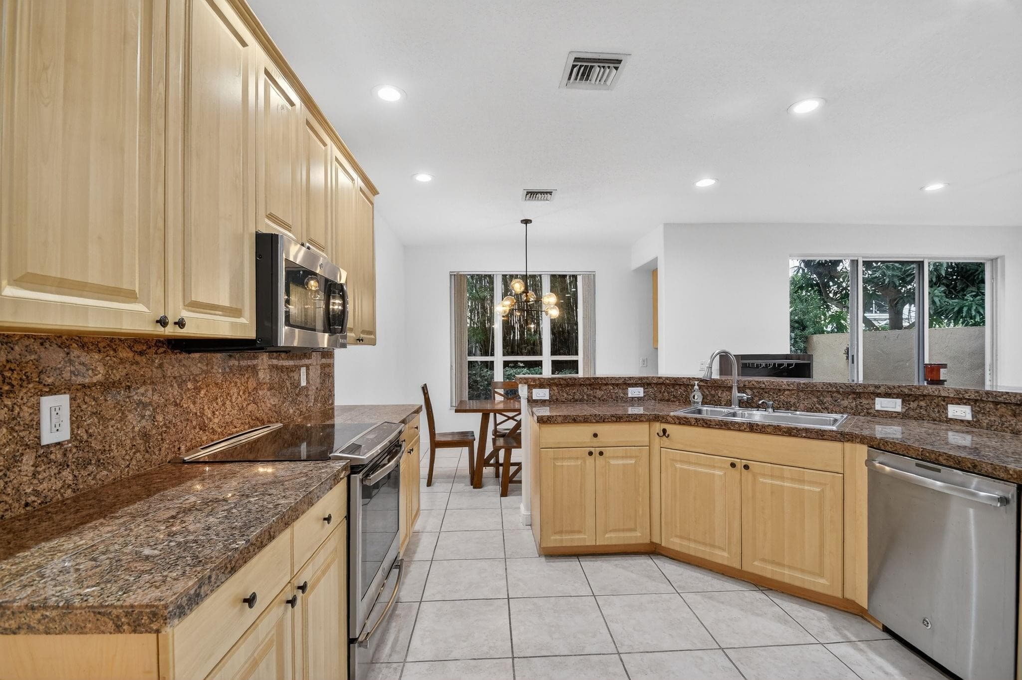 4795 S Classical Boulevard, Delray Beach, FL 33445 13