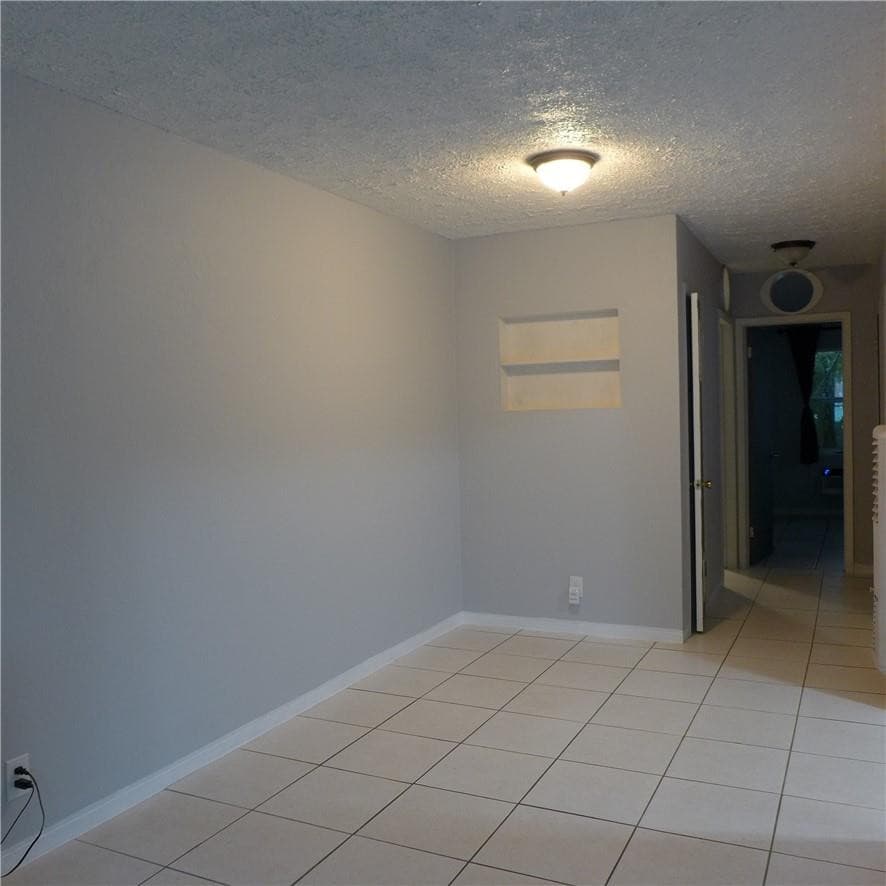 812 NE 15 Avenue, Fort Lauderdale, FL 33304 13
