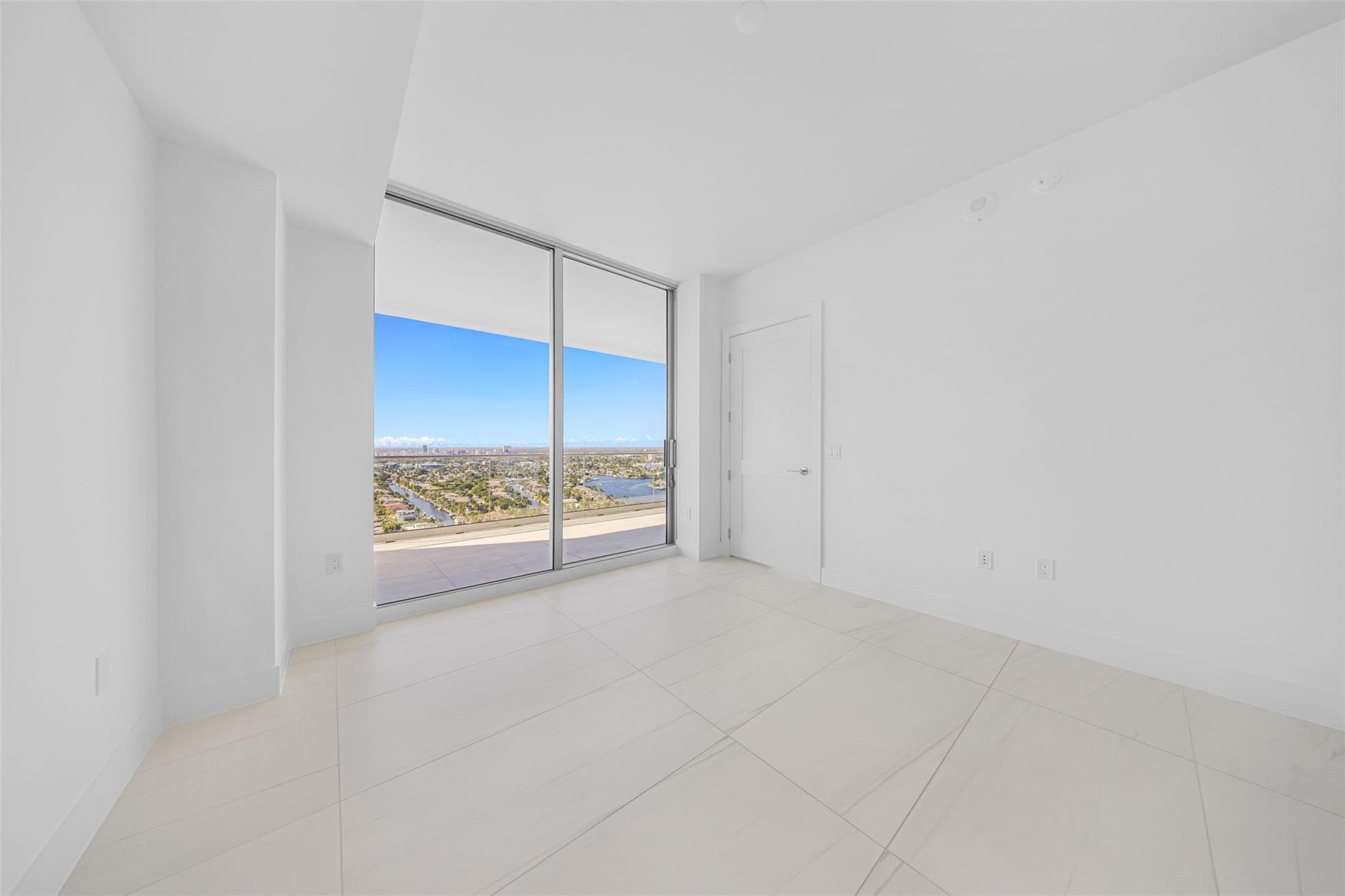 153 N Seabreeze 2503-S, Fort Lauderdale, FL 33304 21
