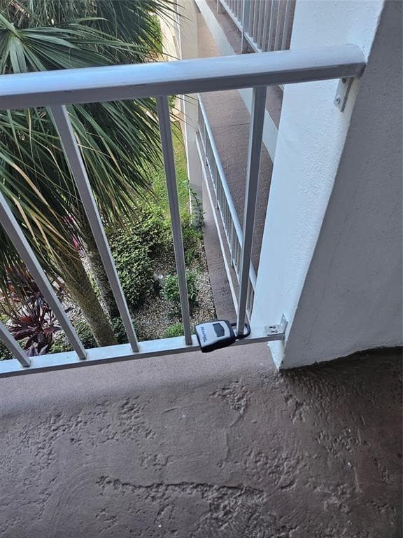 580 Egret Drive 310, Hallandale Beach, FL 33009 22