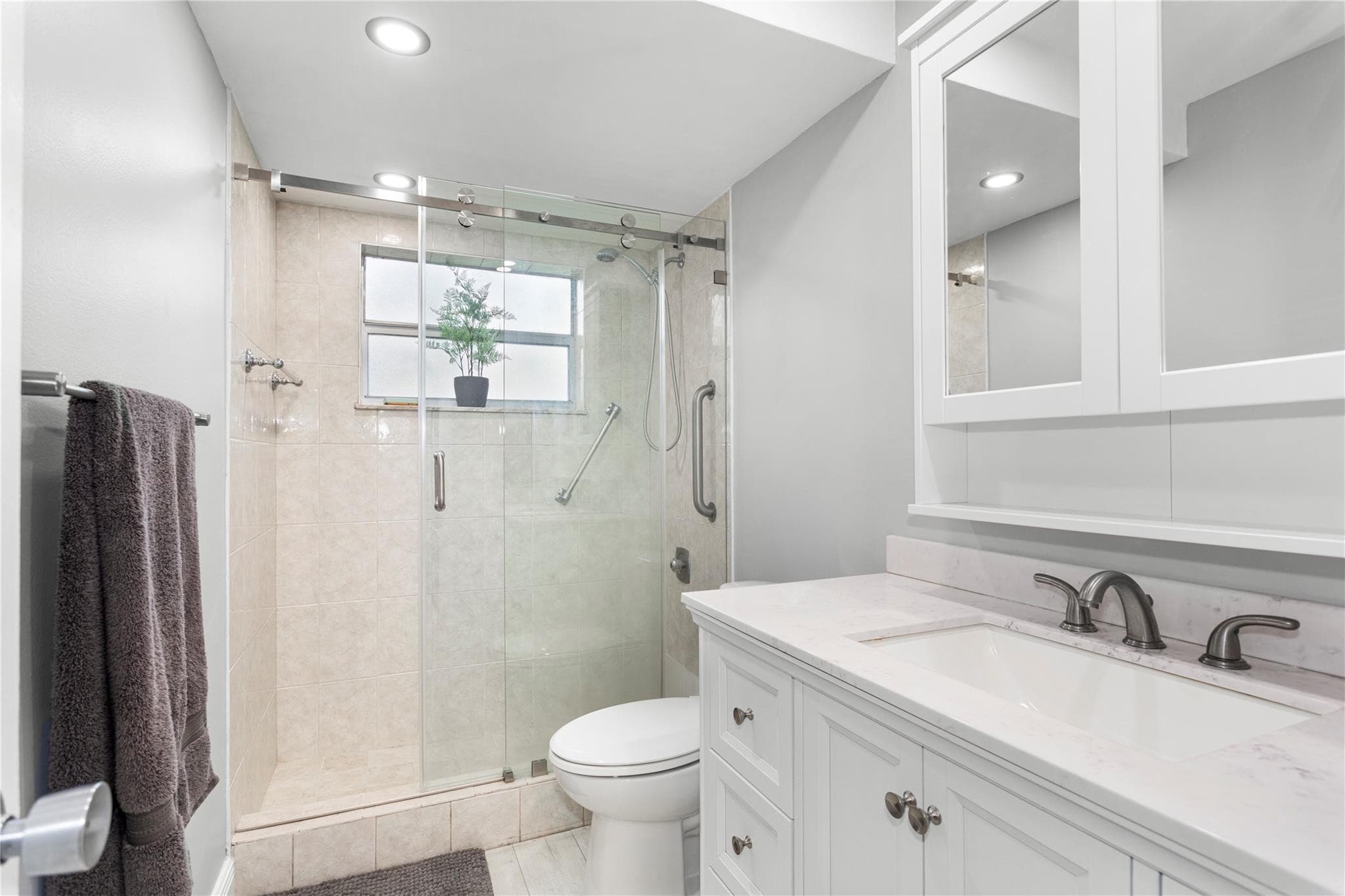 9700 Sunrise Lakes Boulevard 101, Sunrise, FL 33322 14