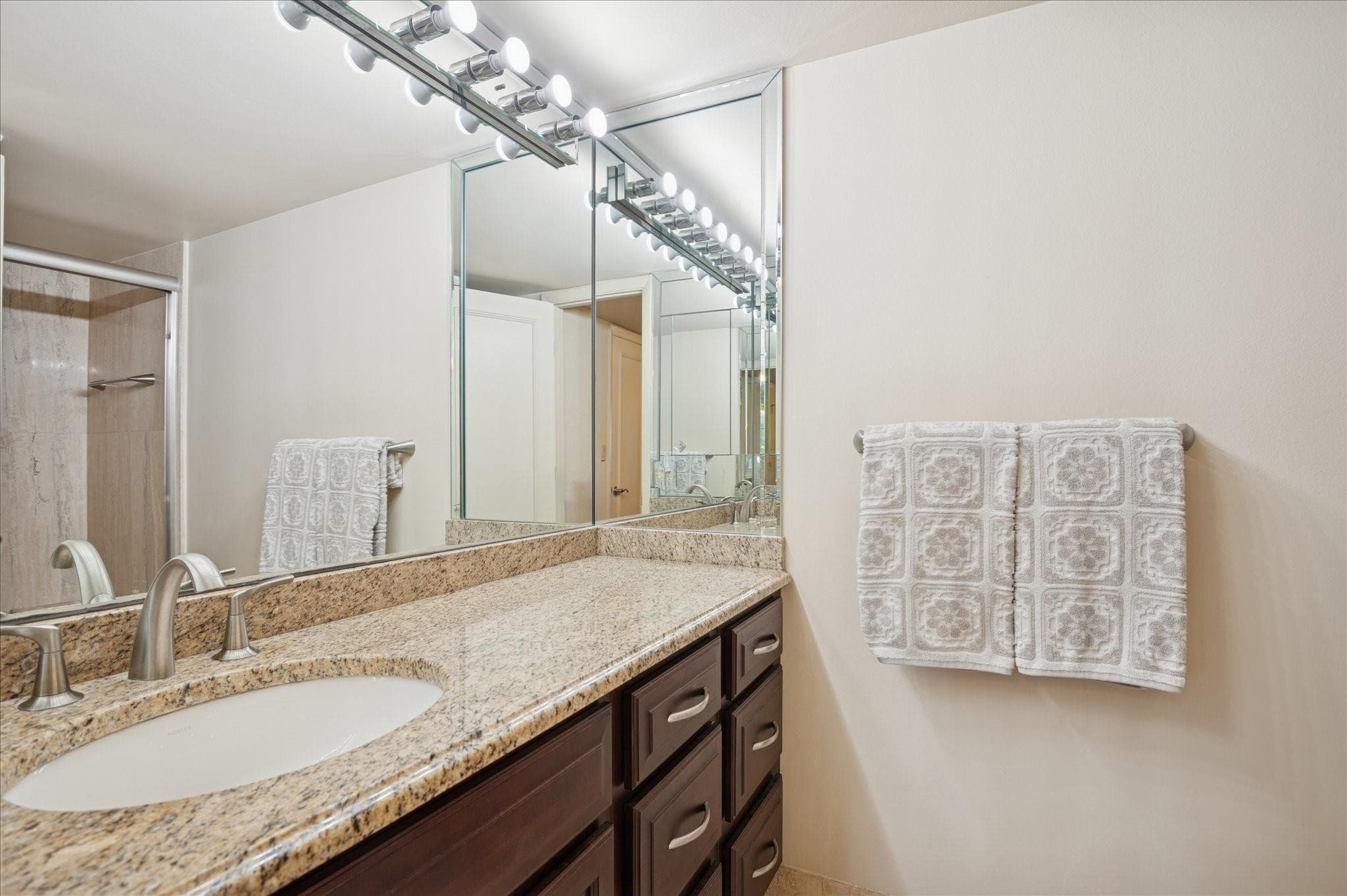 1201 S Ocean 704s, Hollywood, FL 33019 12