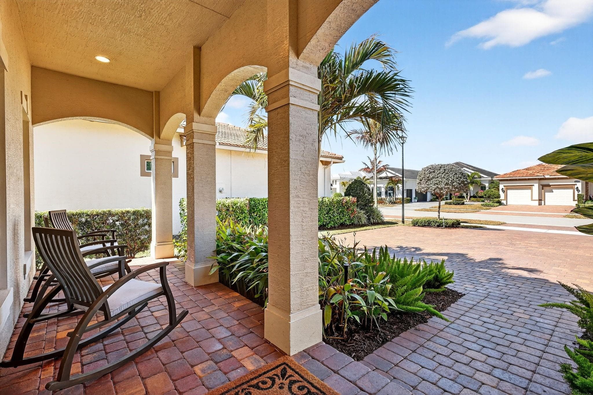 8639 SW Flutto Way, Port St. Lucie, FL 34987 9