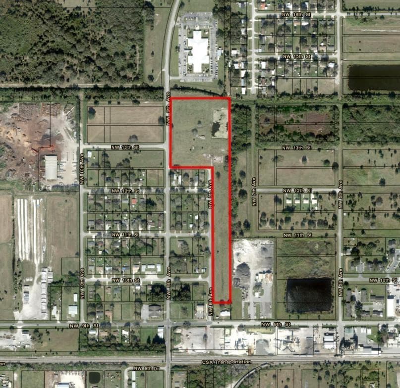1202 NW 8th Avenue, Okeechobee, FL 34972 5
