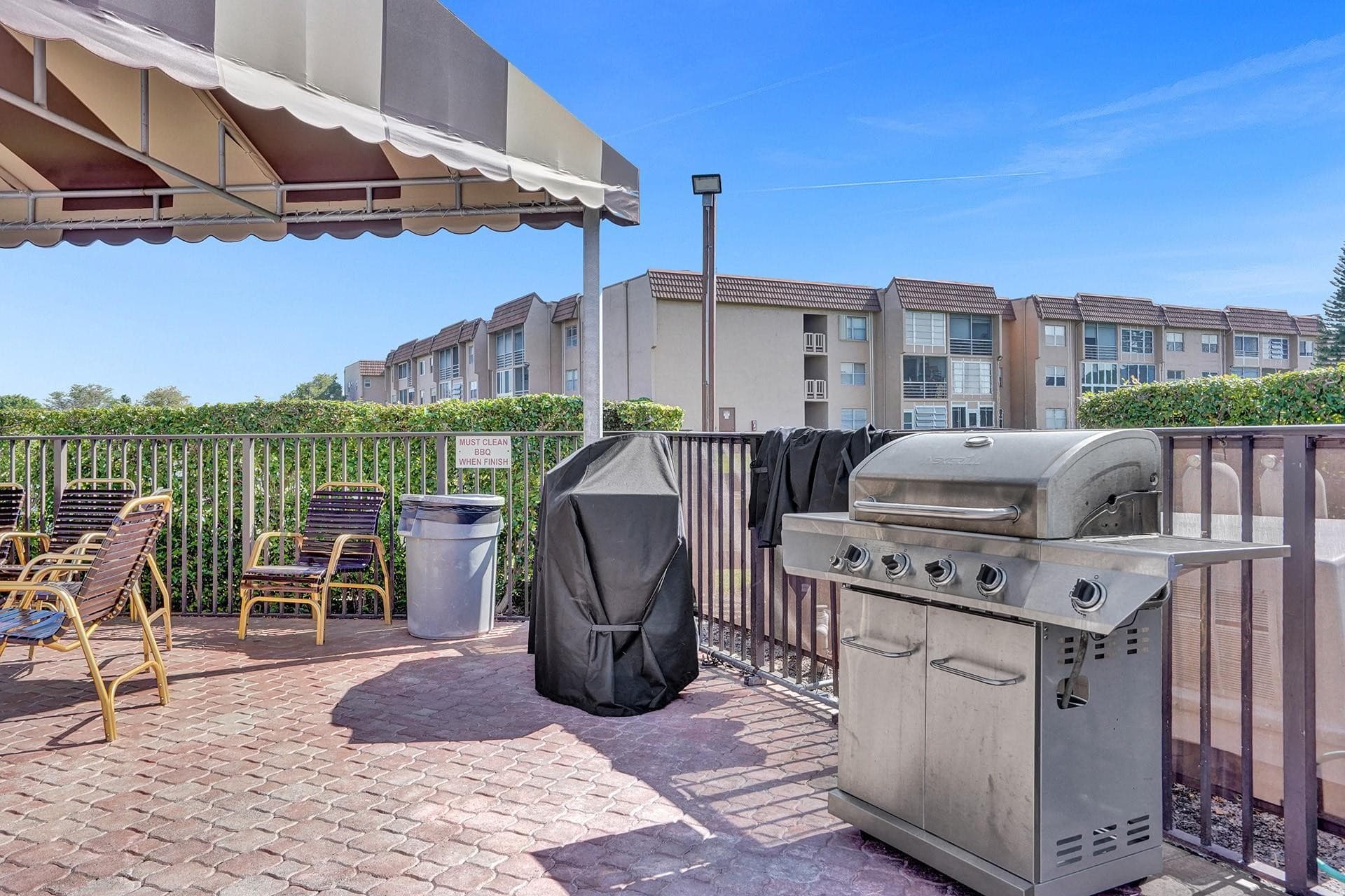 9821 Sunrise Lakes Boulevard 106, Sunrise, FL 33322 18