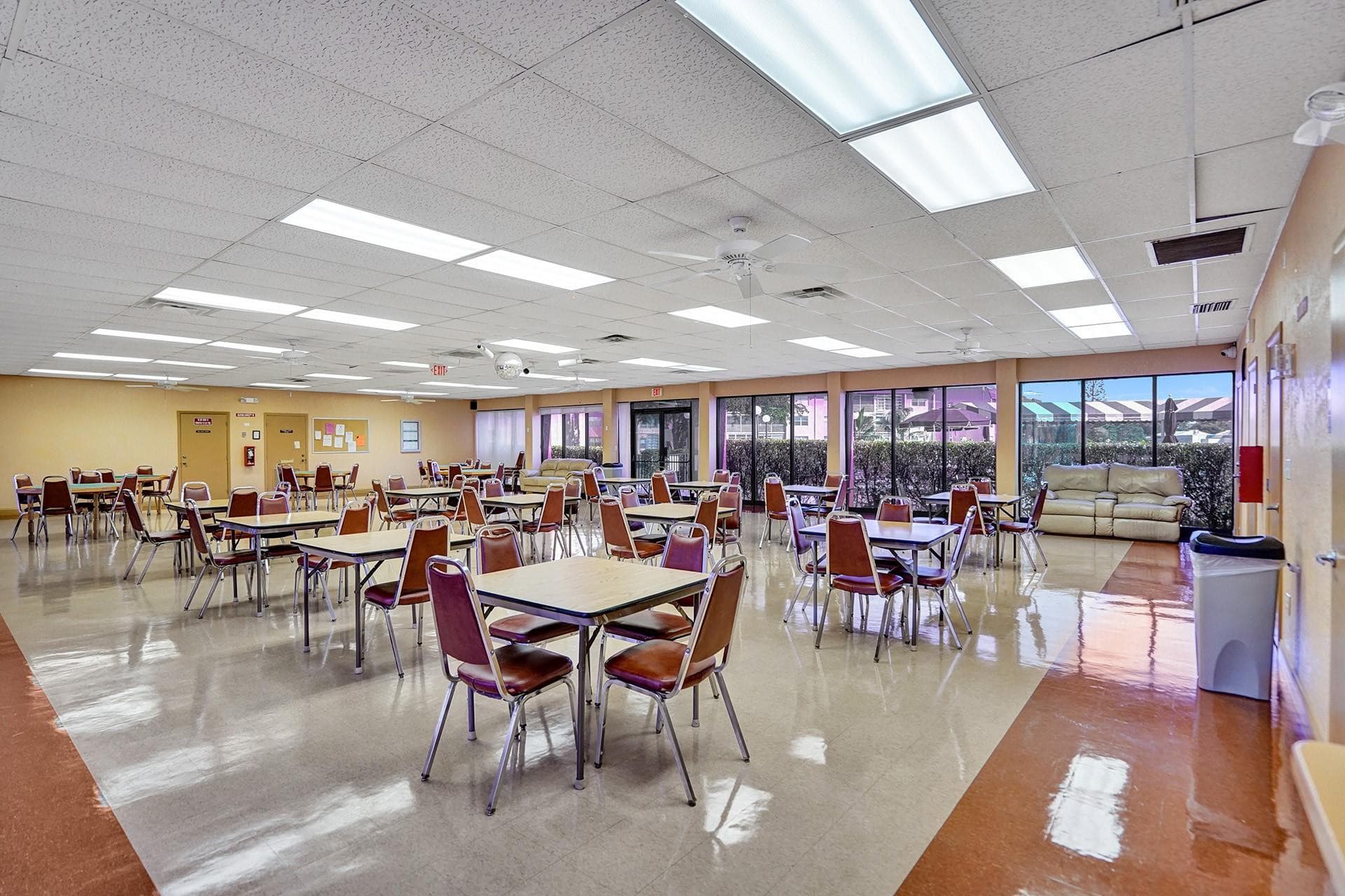 9821 Sunrise Lakes Boulevard 106, Sunrise, FL 33322 22