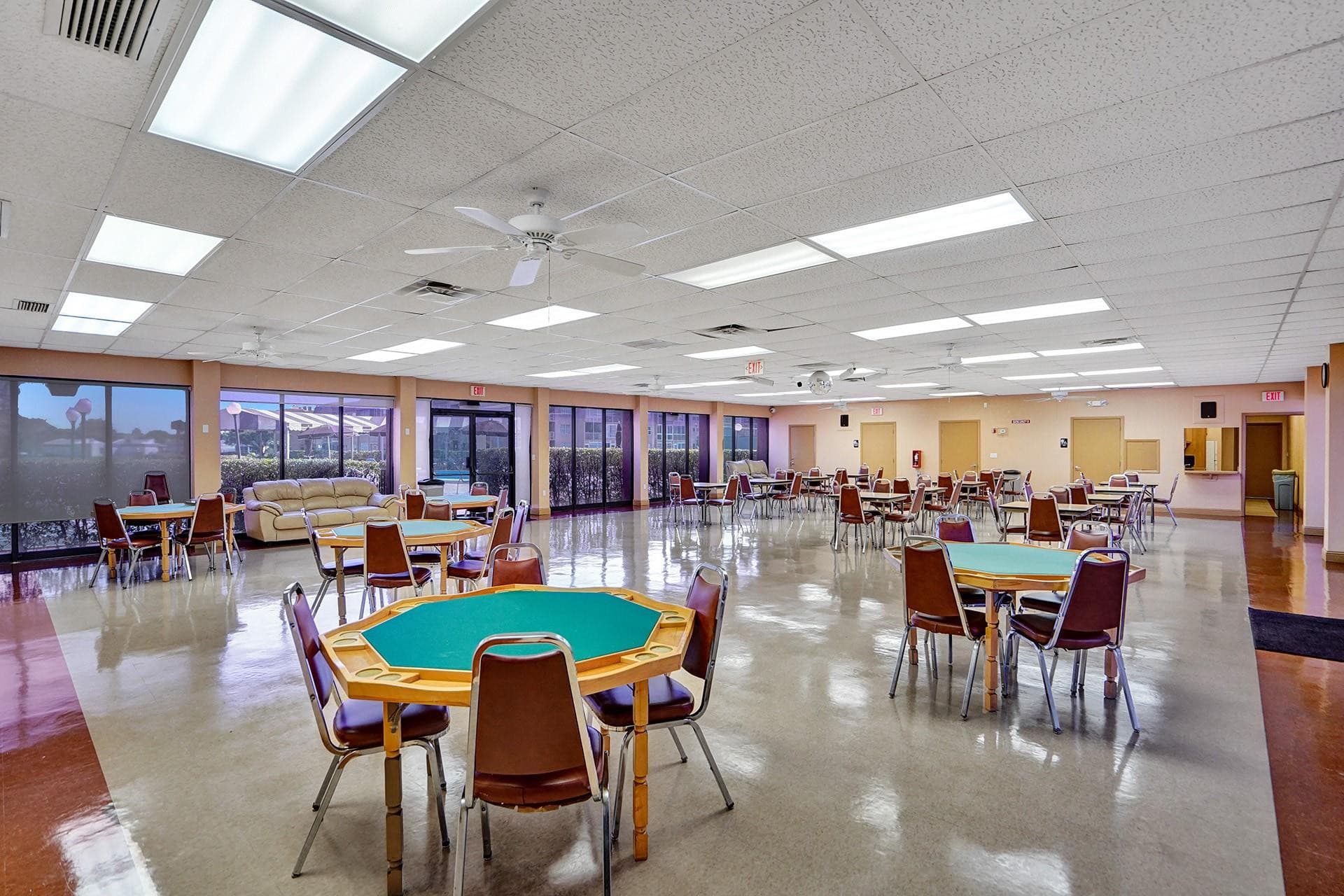 9821 Sunrise Lakes Boulevard 106, Sunrise, FL 33322 23