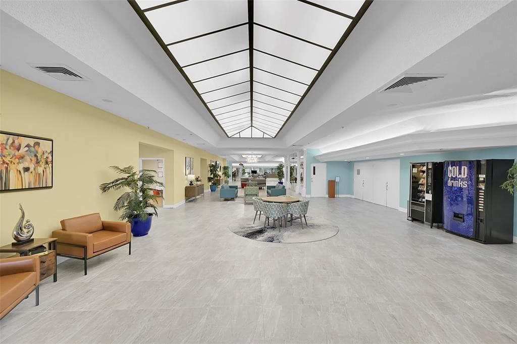 10442 Sunrise Lakes Boulevard 202, Sunrise, FL 33322 21