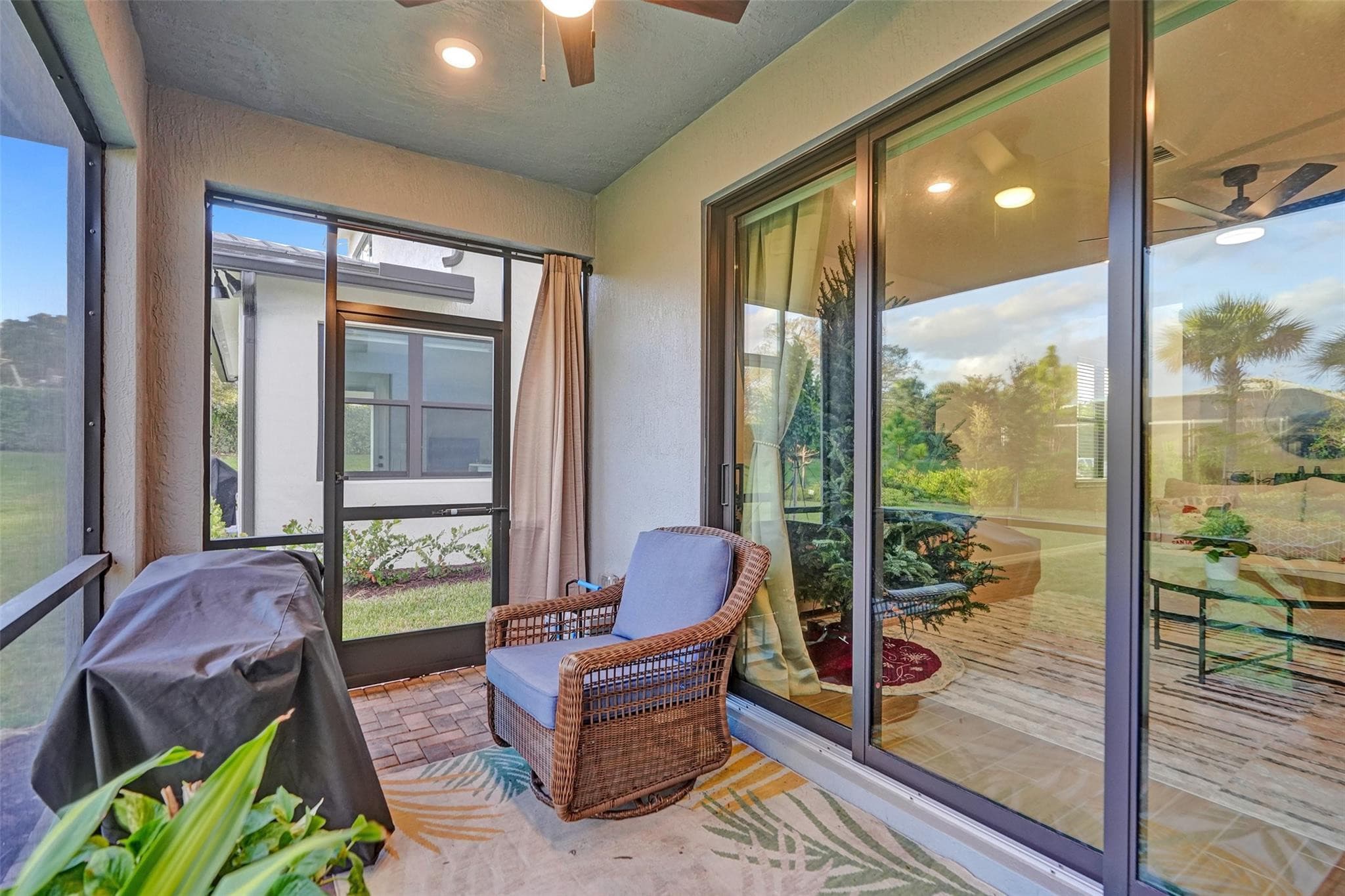 4422 S Silverwood Lane, Oakland Park, FL 33309 18
