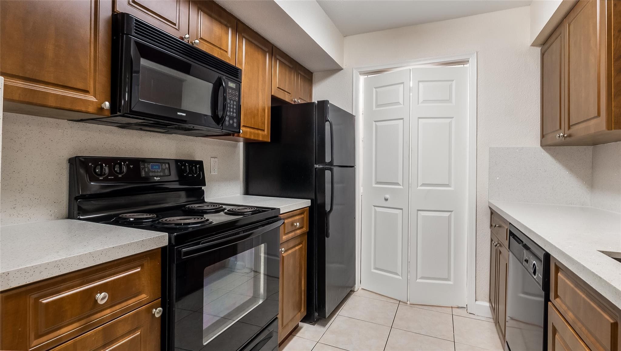 875 Riverside Drive 717, Coral Springs, FL 33071 8