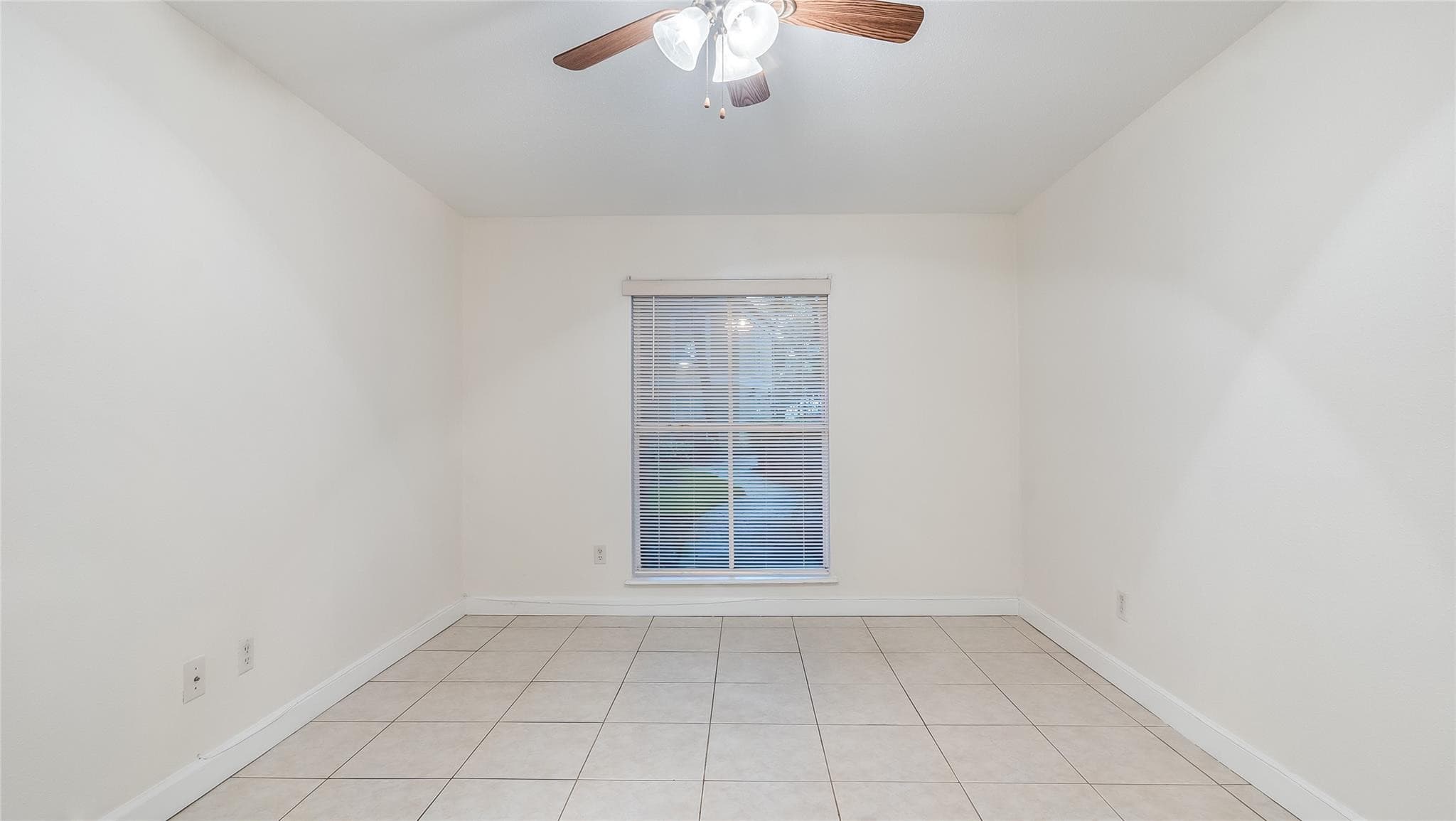875 Riverside Drive 717, Coral Springs, FL 33071 14