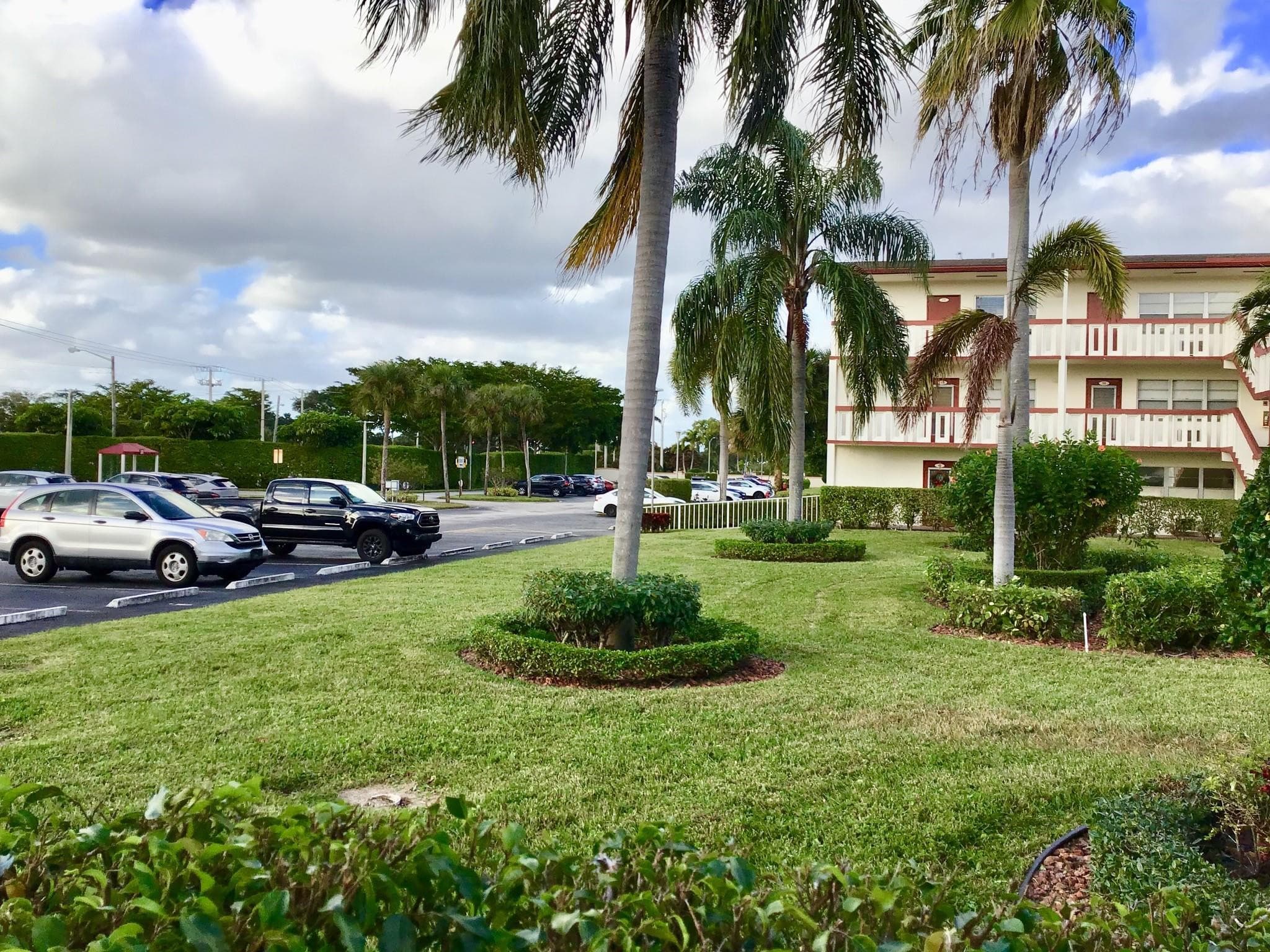 84 Brighton B 84, Boca Raton, FL 33434 17