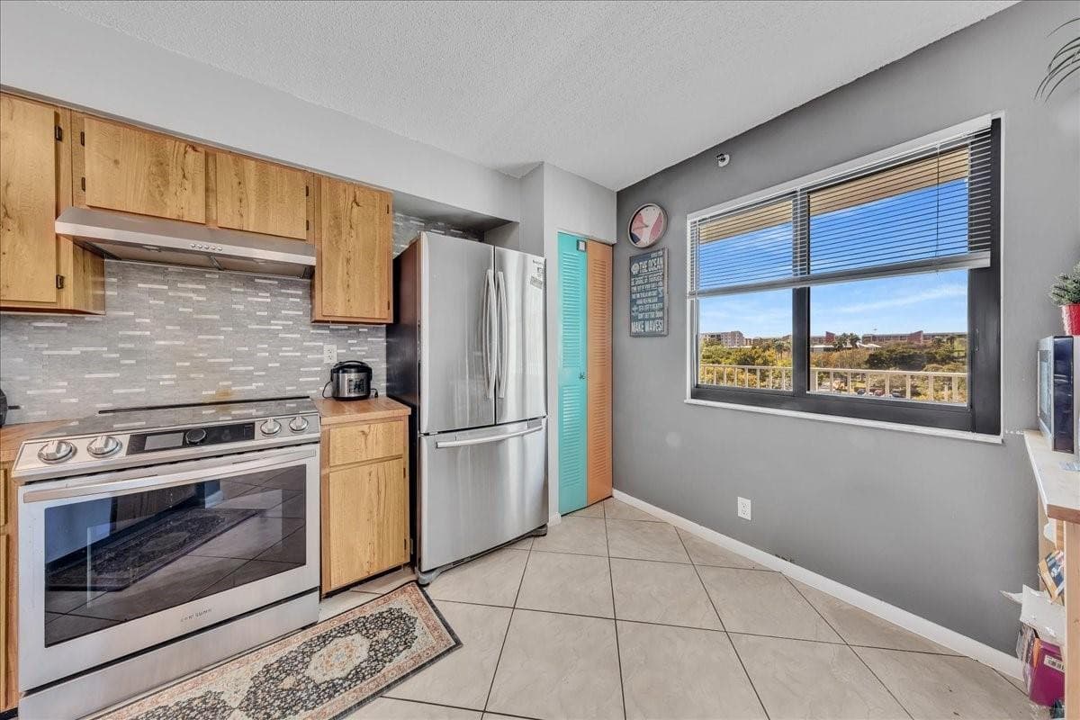2217 Cypress Island Drive 507, Pompano Beach, FL 33069 4